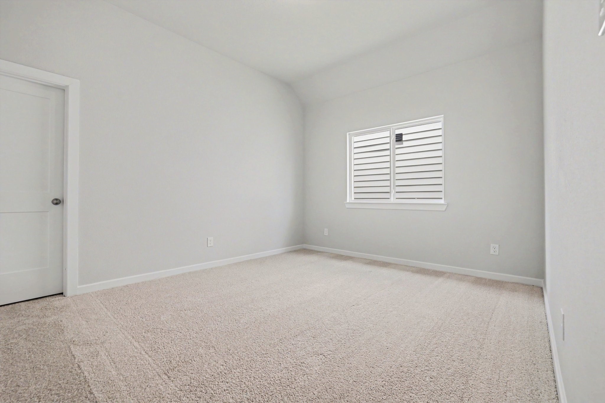11111 Lulu Property Photo 20