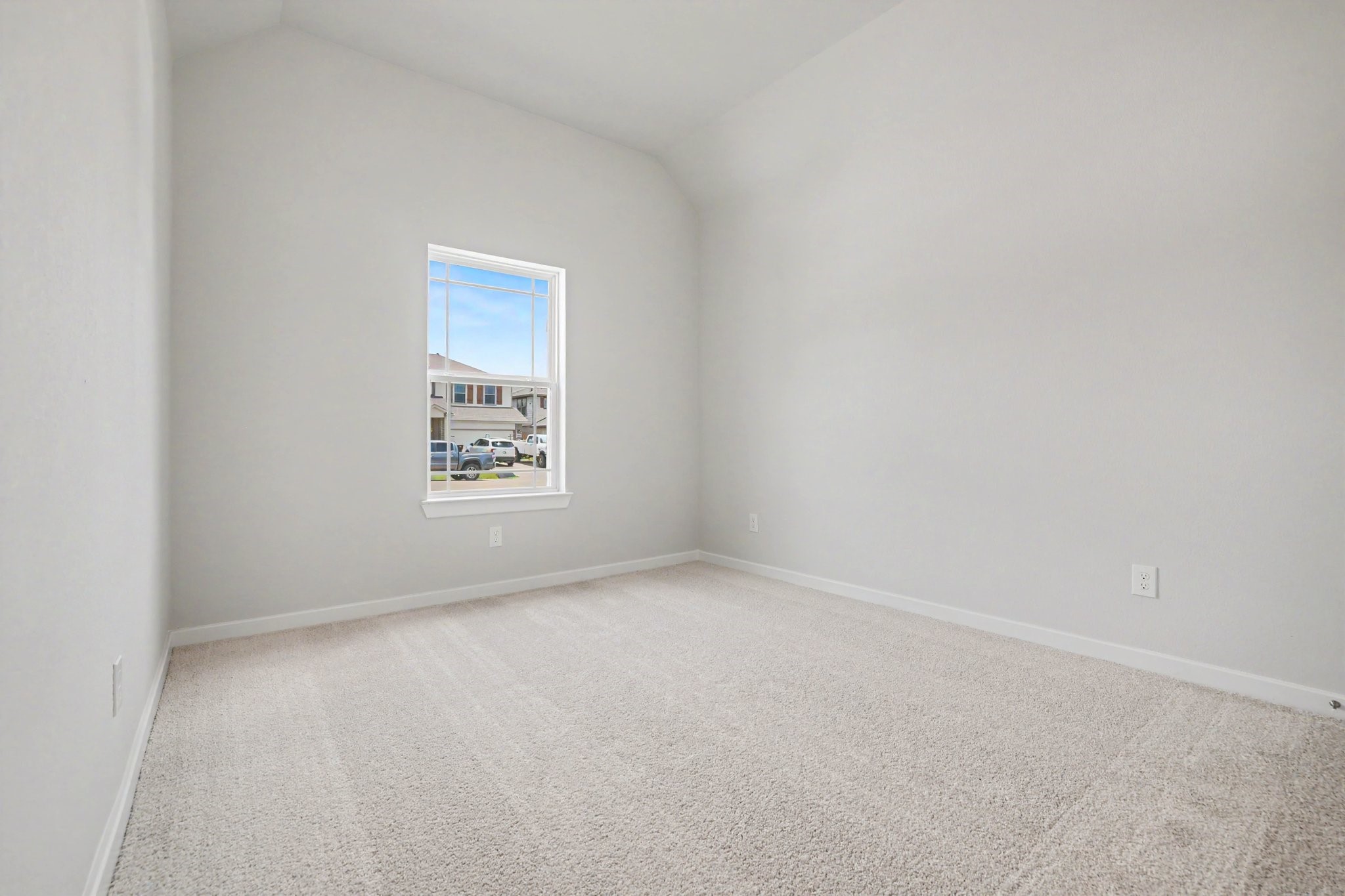 11111 Lulu Property Photo 23