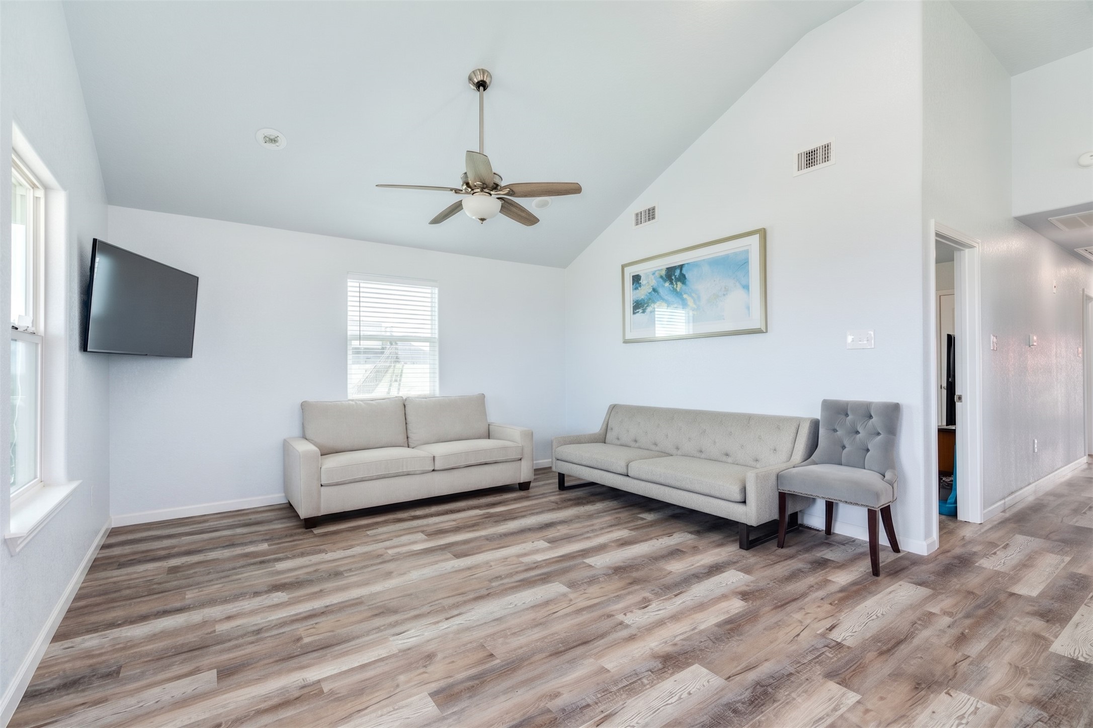 1310 Monument Drive Property Photo 12