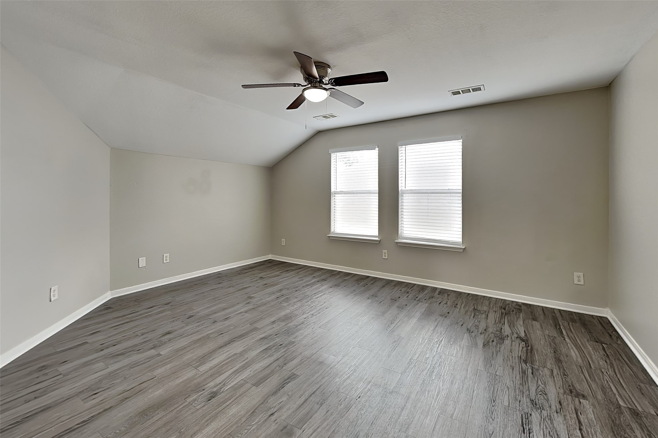 2331 Trotter Drive Property Photo 4