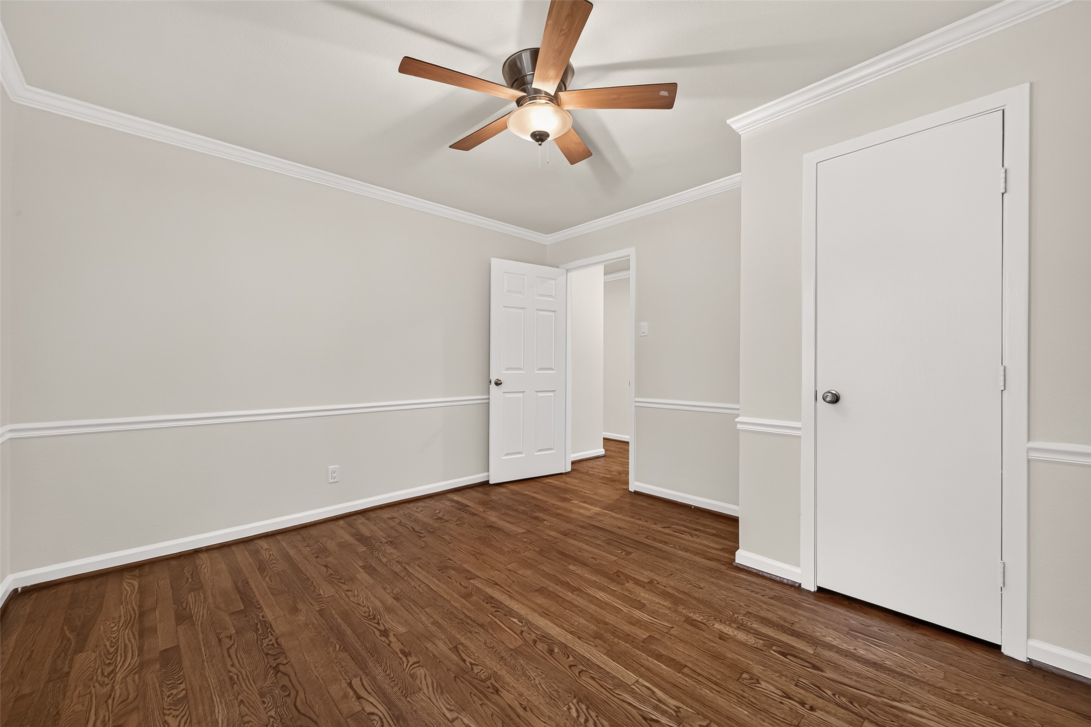5810 Creekbend Drive Property Photo 26