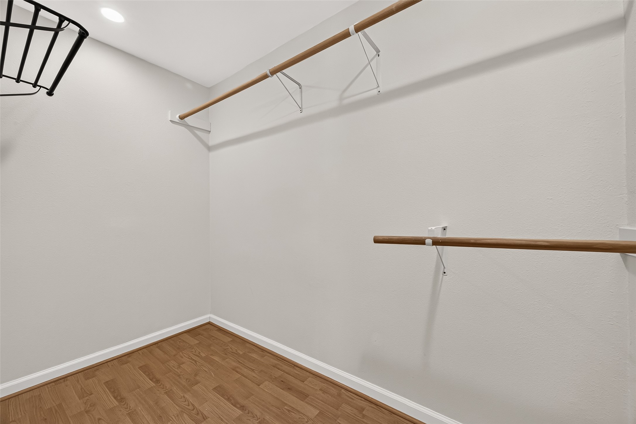 5810 Creekbend Drive Property Photo 30
