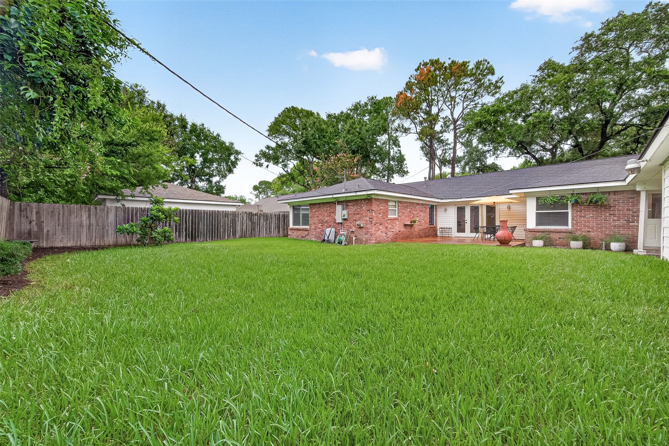 5810 Creekbend Drive Property Photo 39