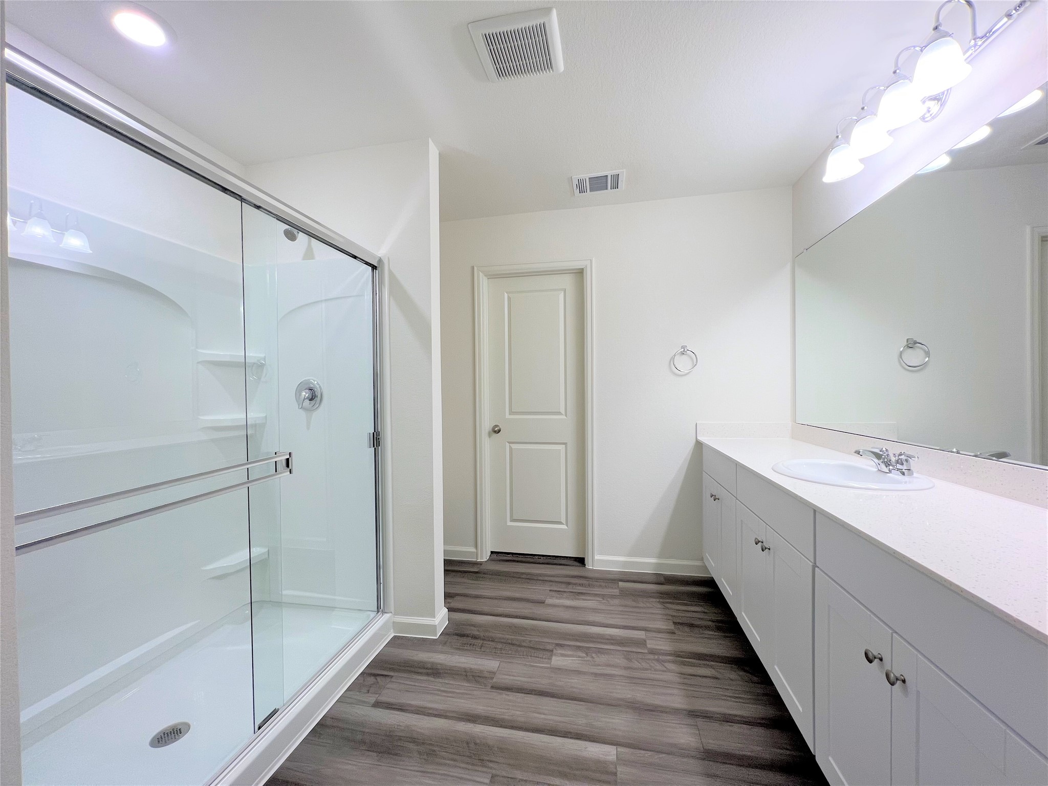1036 Lacebark Pine Lane Property Photo 12