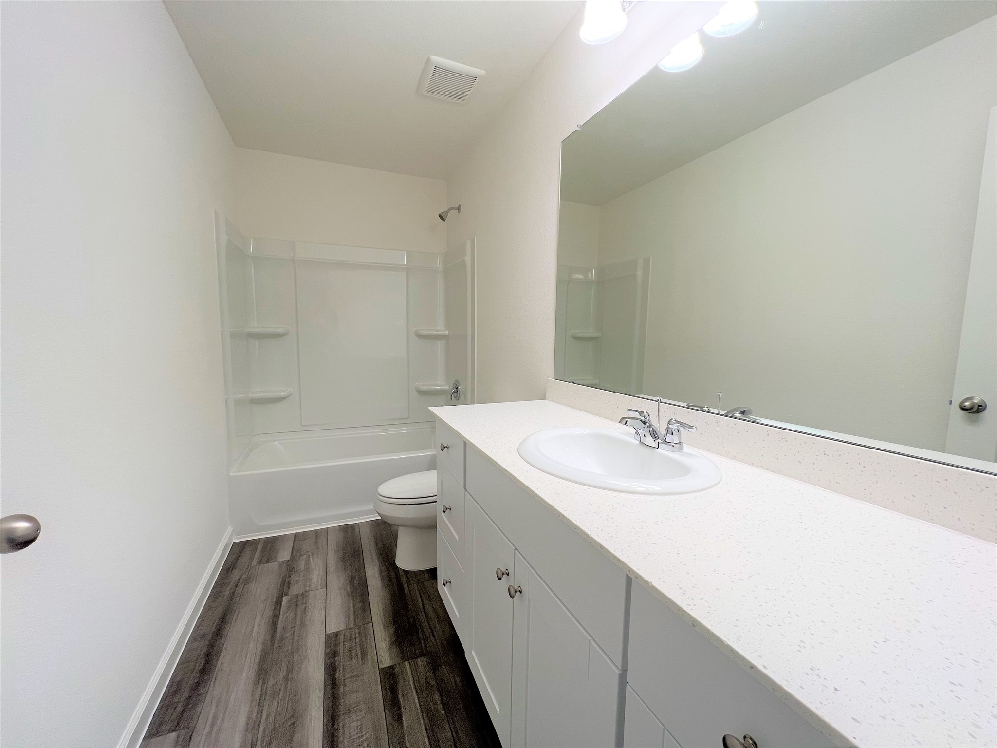 1036 Lacebark Pine Lane Property Photo 17