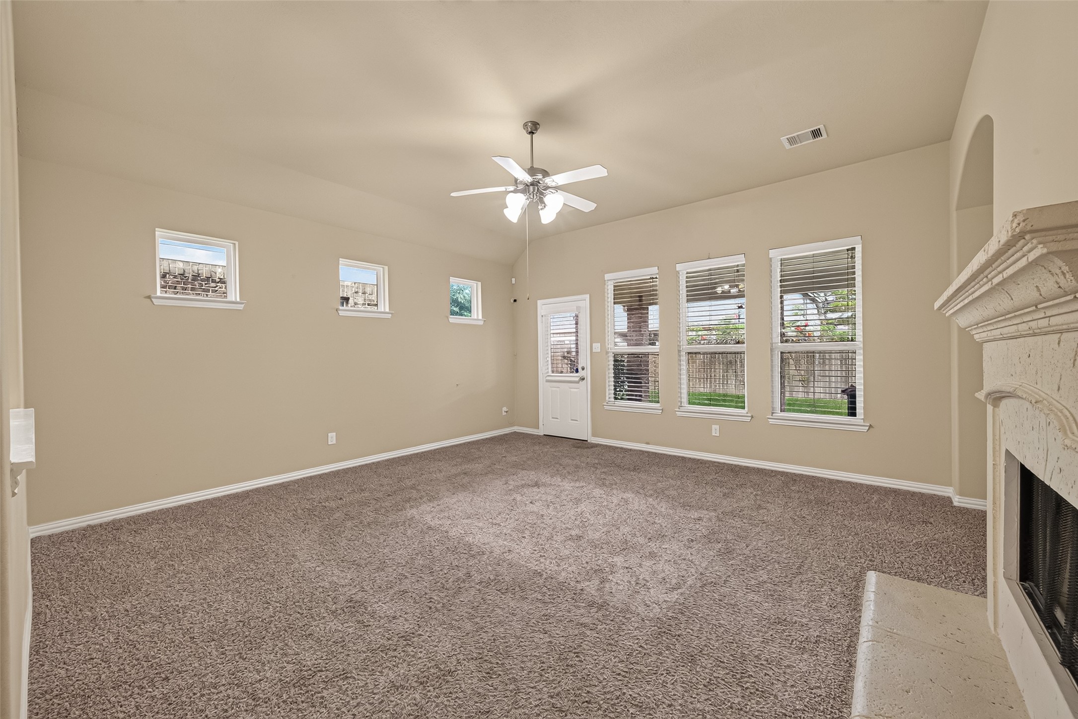 623 Orlandis Lane Property Photo 11
