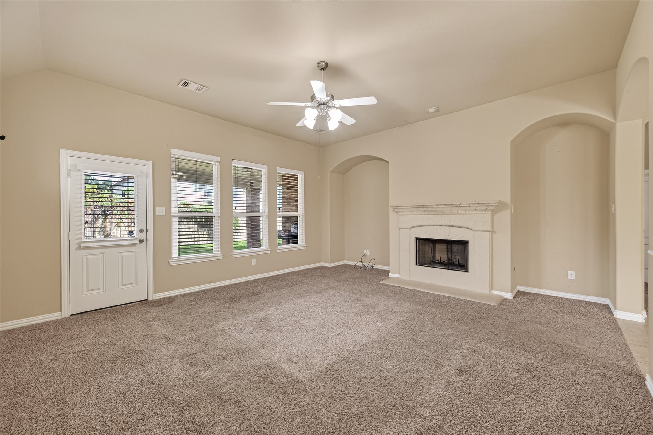 623 Orlandis Lane Property Photo 12