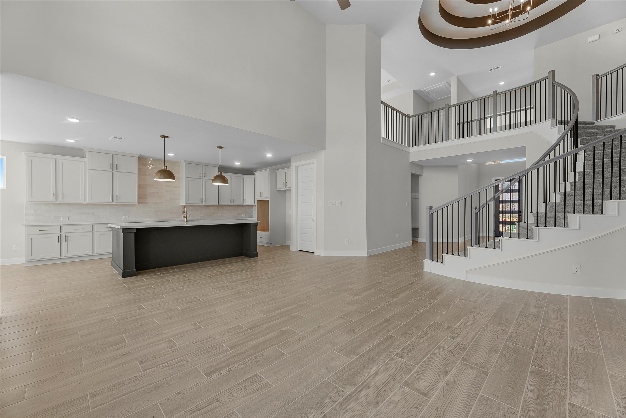26718 Copernicus Cove Court Property Photo 4