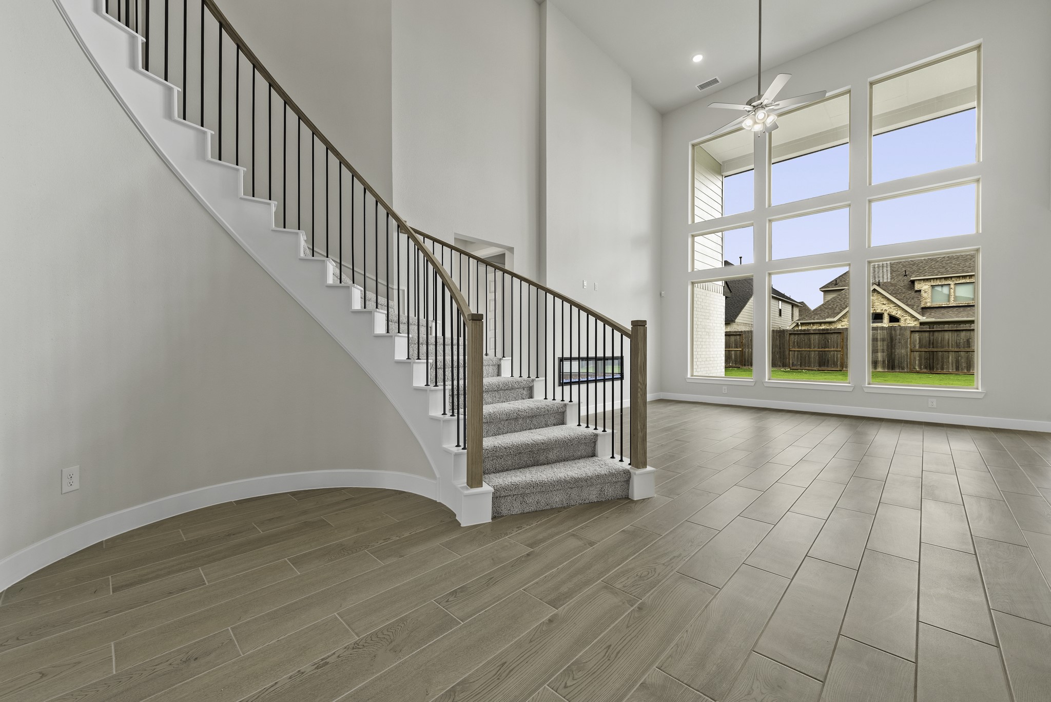 26718 Copernicus Cove Court Property Photo 4