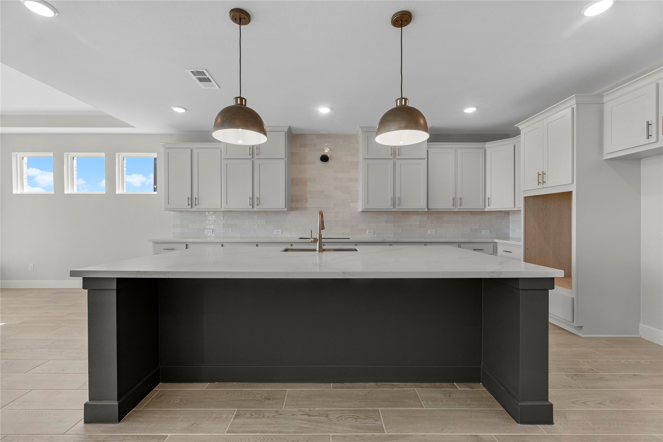 26718 Copernicus Cove Court Property Photo 5