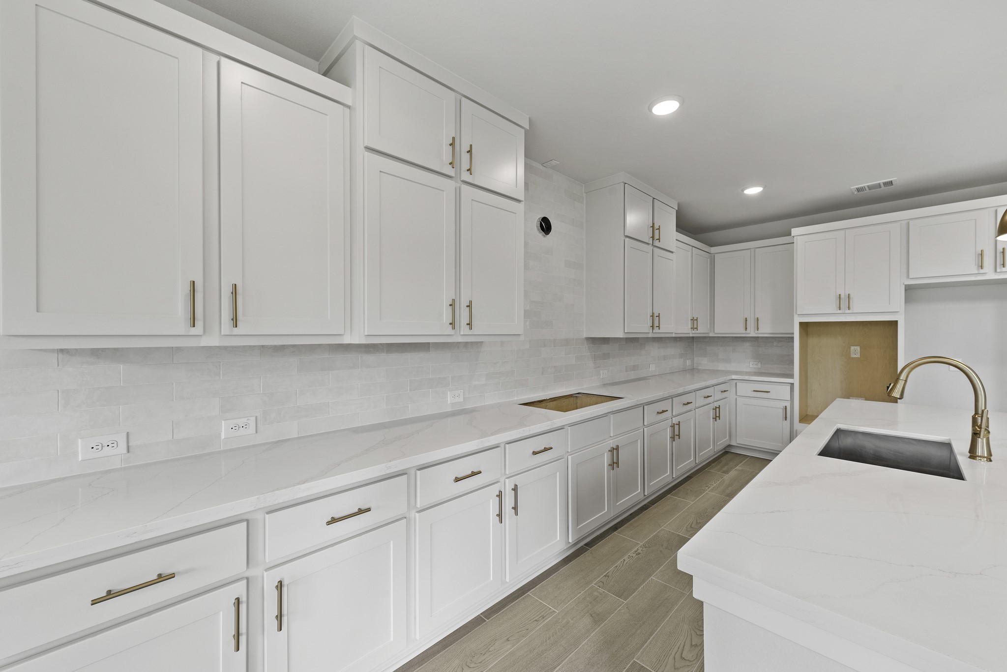 26718 Copernicus Cove Court Property Photo 10