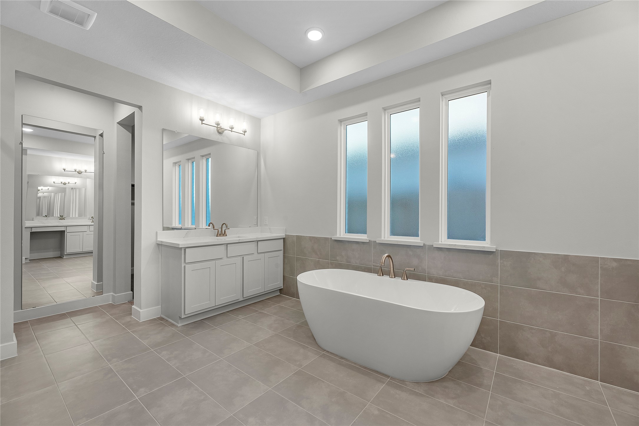 26718 Copernicus Cove Court Property Photo 12