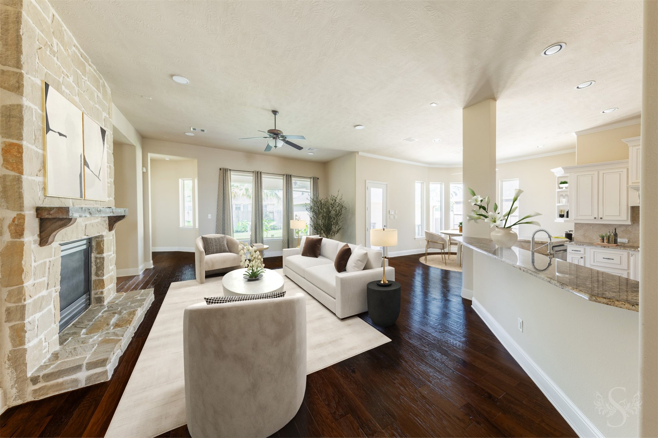 5803 Mustang Ridge Lane Property Photo 3