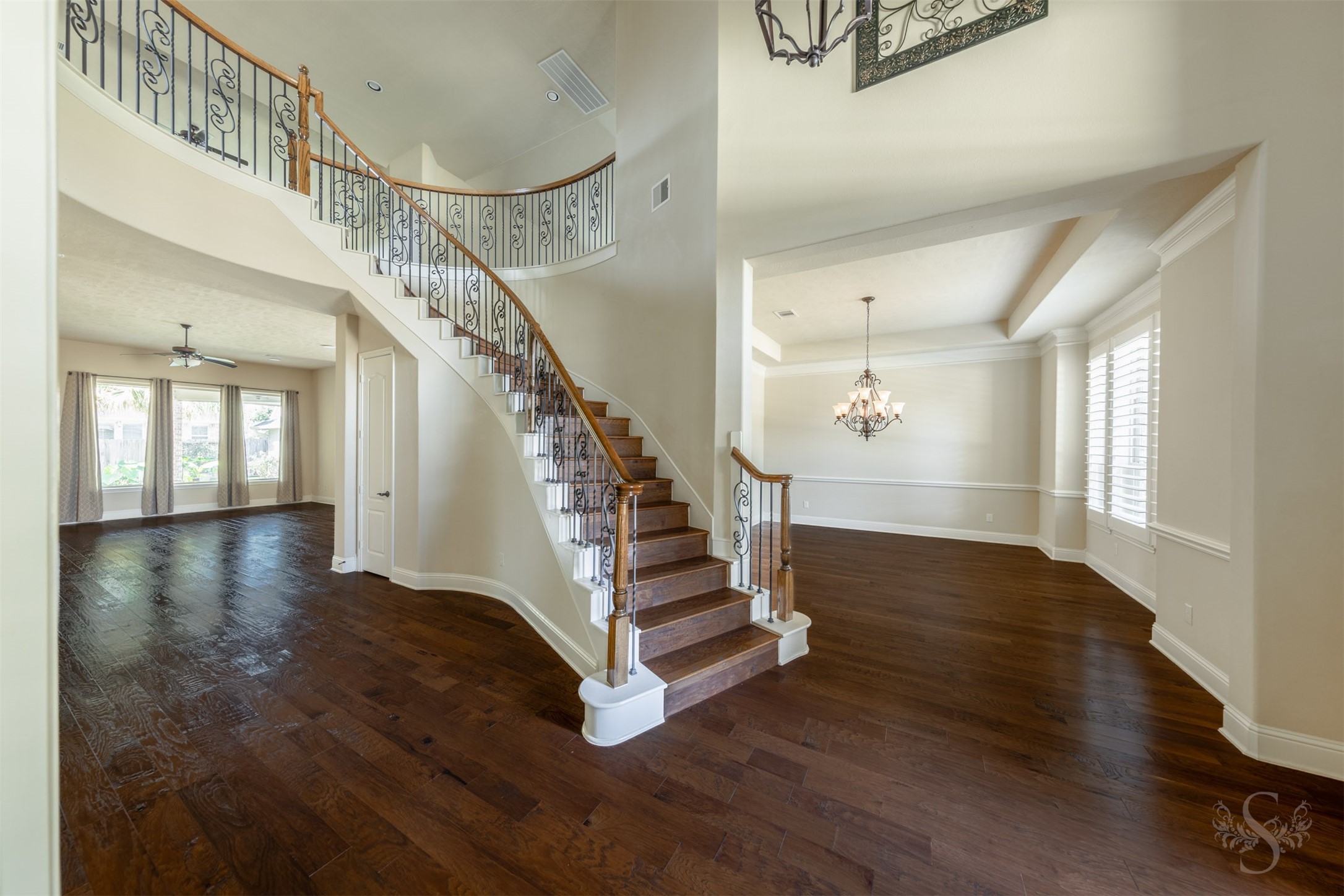 5803 Mustang Ridge Lane Property Photo 8