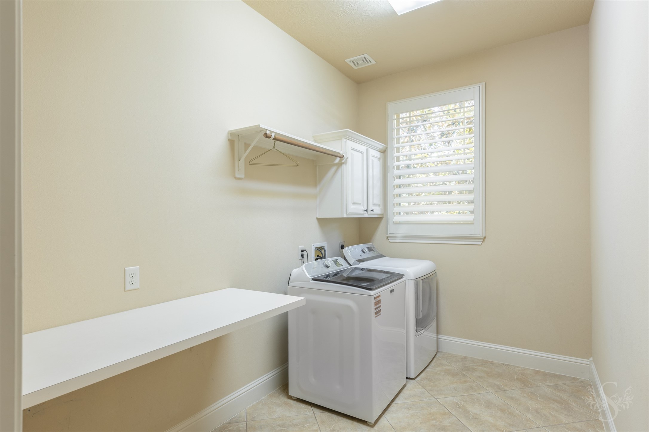 5803 Mustang Ridge Lane Property Photo 21