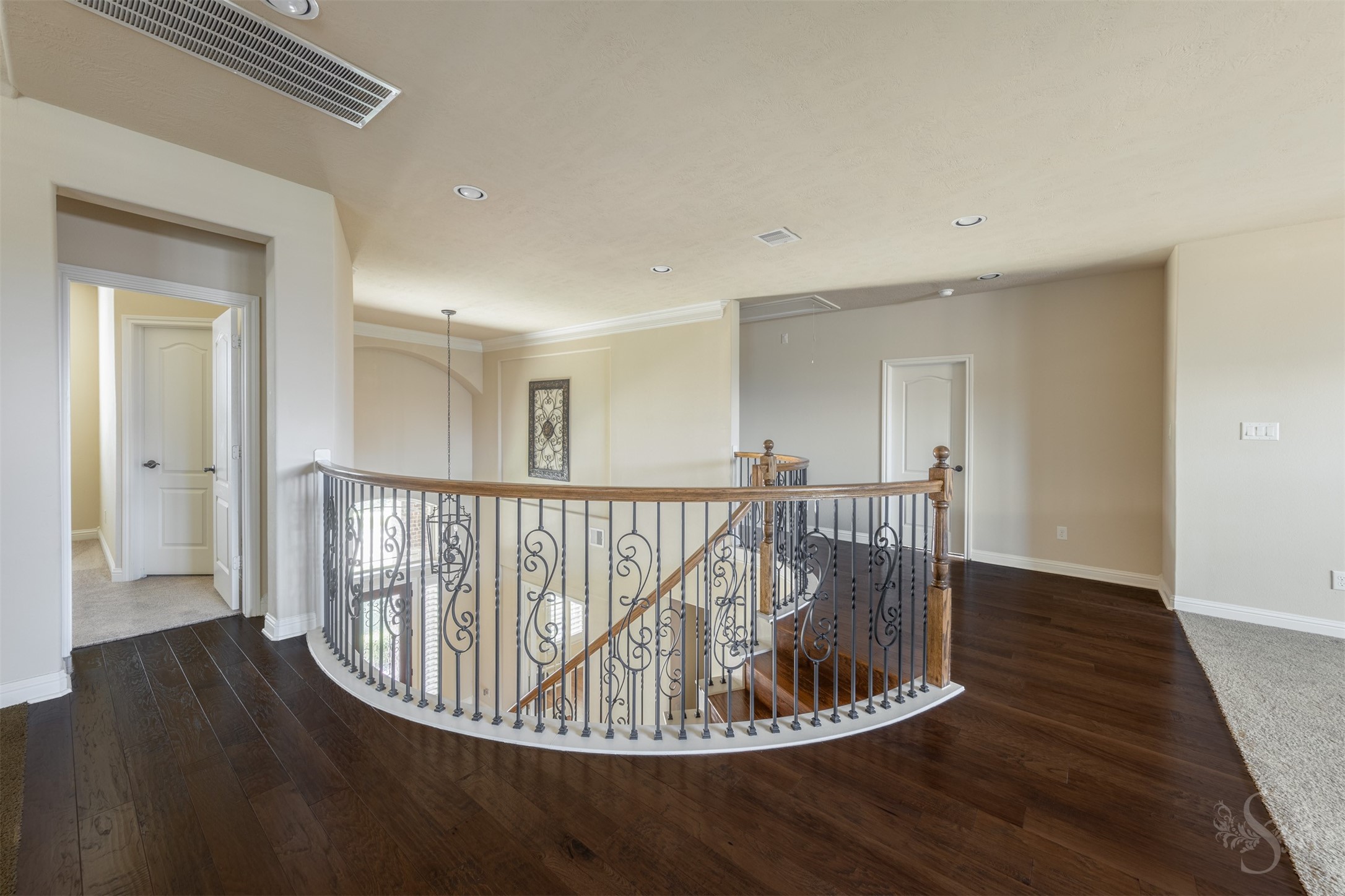 5803 Mustang Ridge Lane Property Photo 23