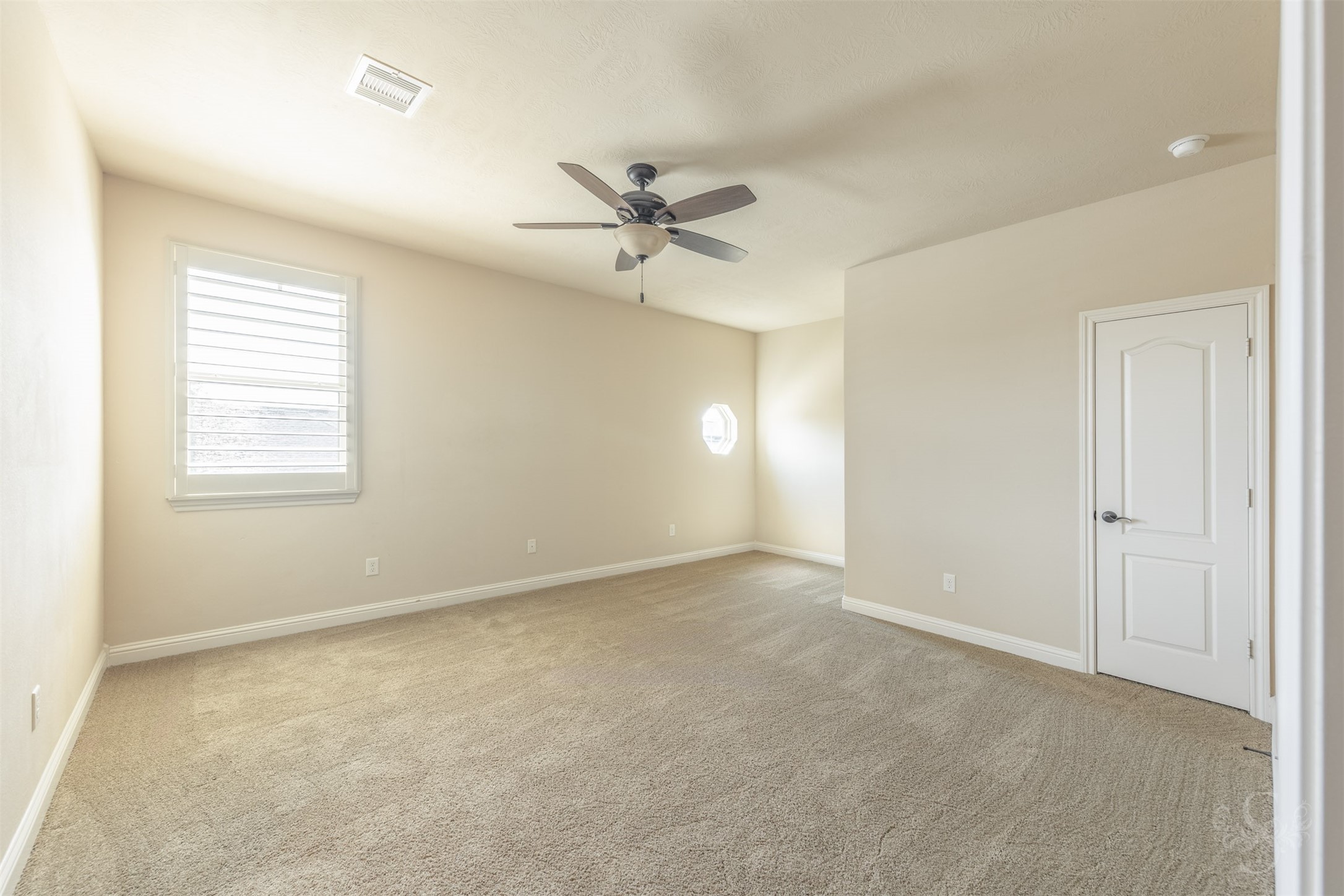 5803 Mustang Ridge Lane Property Photo 30