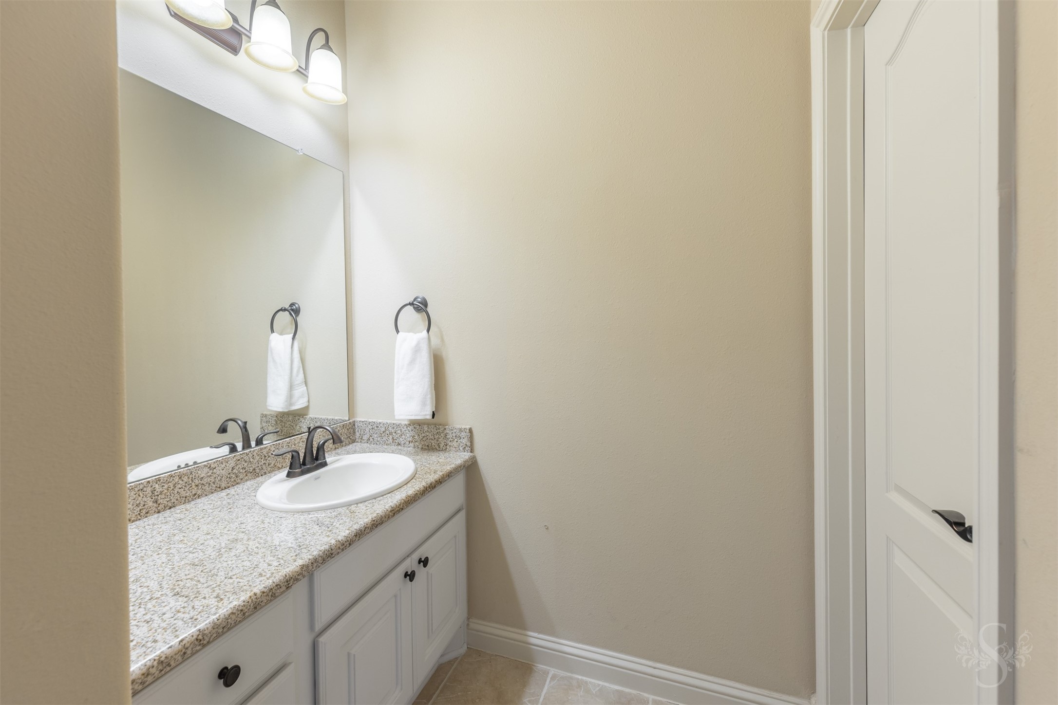 5803 Mustang Ridge Lane Property Photo 31