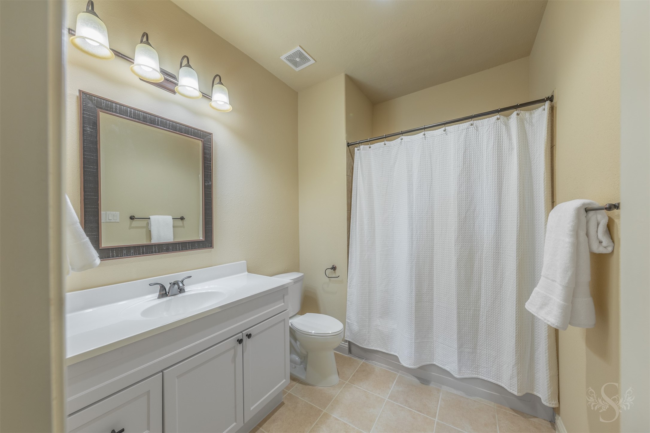 5803 Mustang Ridge Lane Property Photo 34