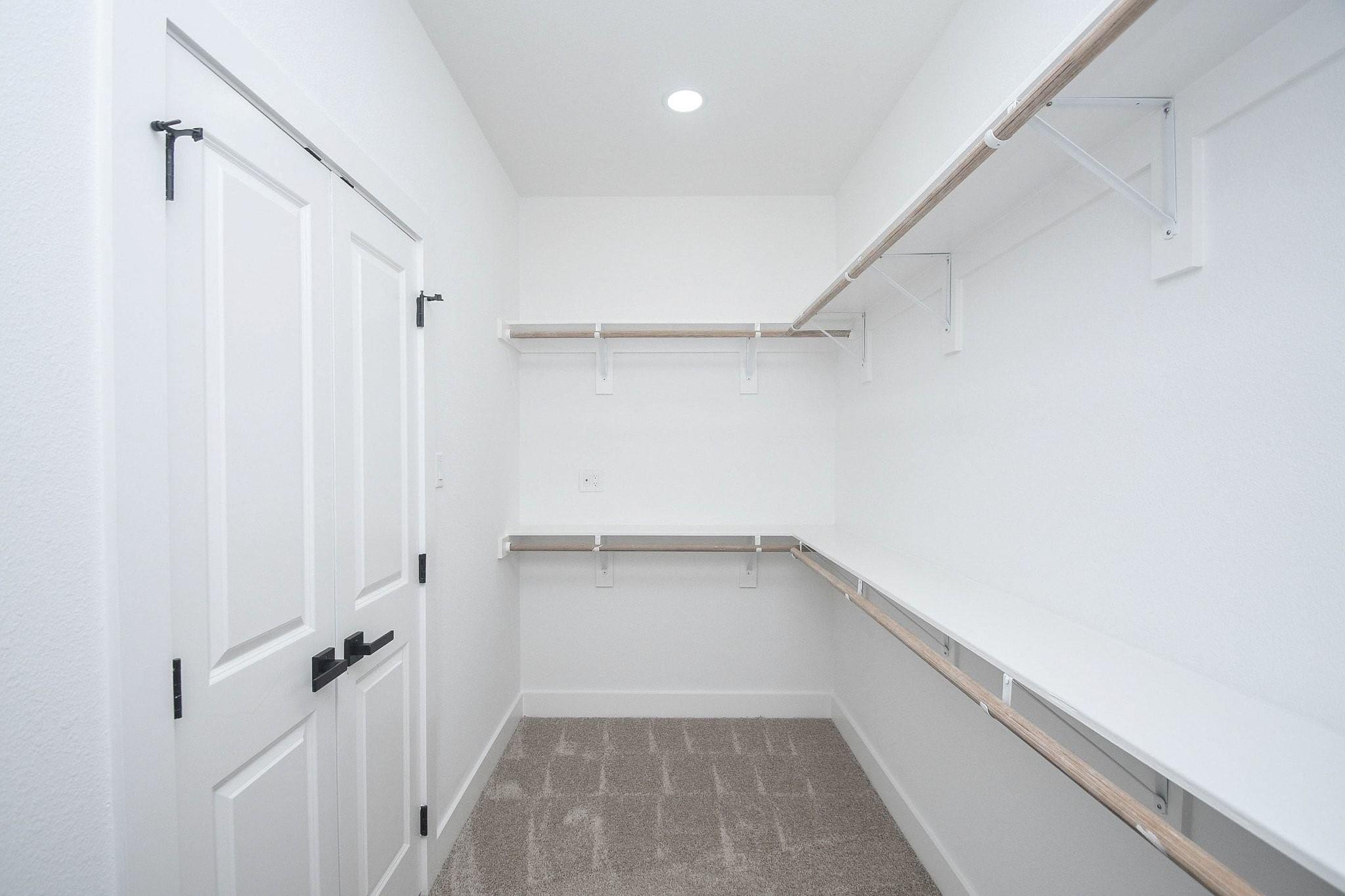 6541 Sealey Street Property Photo 18
