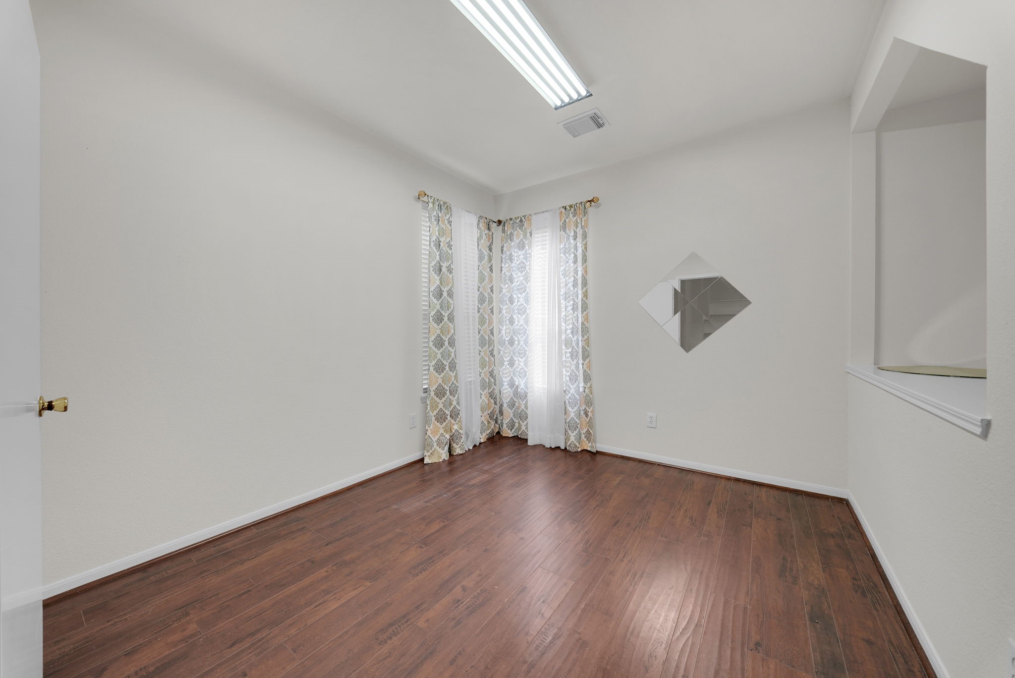 5514 Gatesprings Lane Lane Property Photo 10