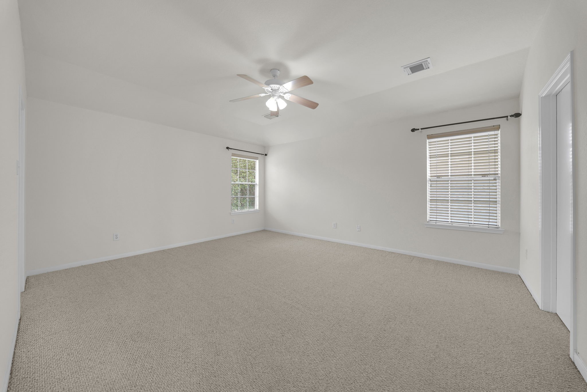 5514 Gatesprings Lane Lane Property Photo 15