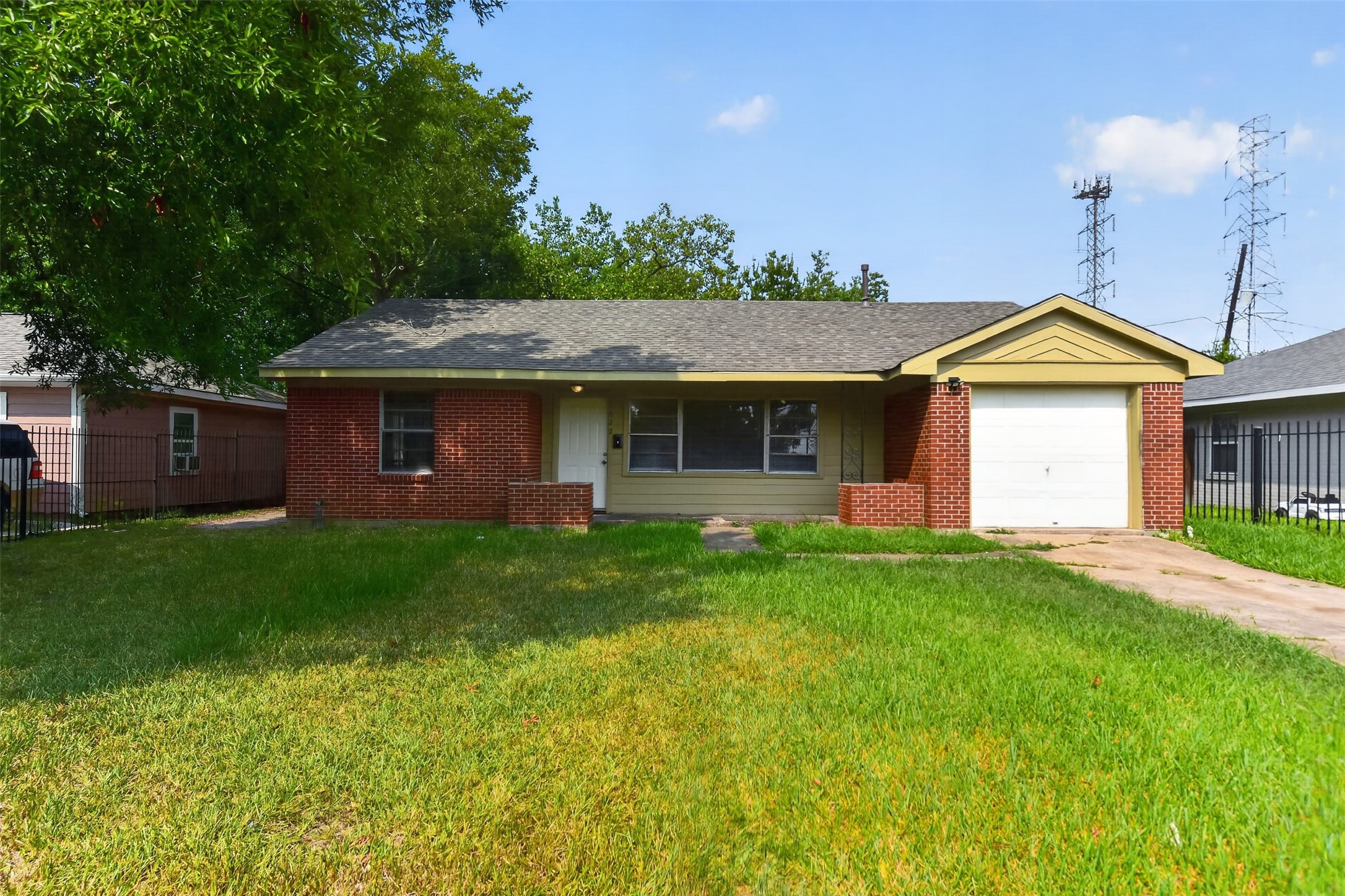 7822 Belbay Street Property Photo 1