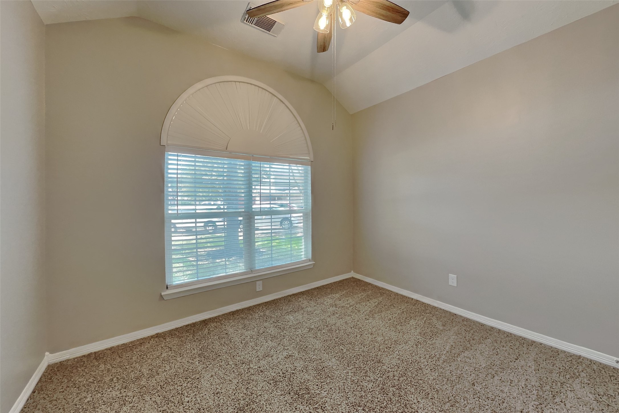 5219 Whitebridge Lane Property Photo 14