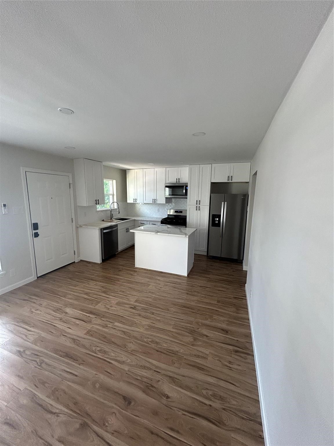 2009 Welch Street D Property Photo 7