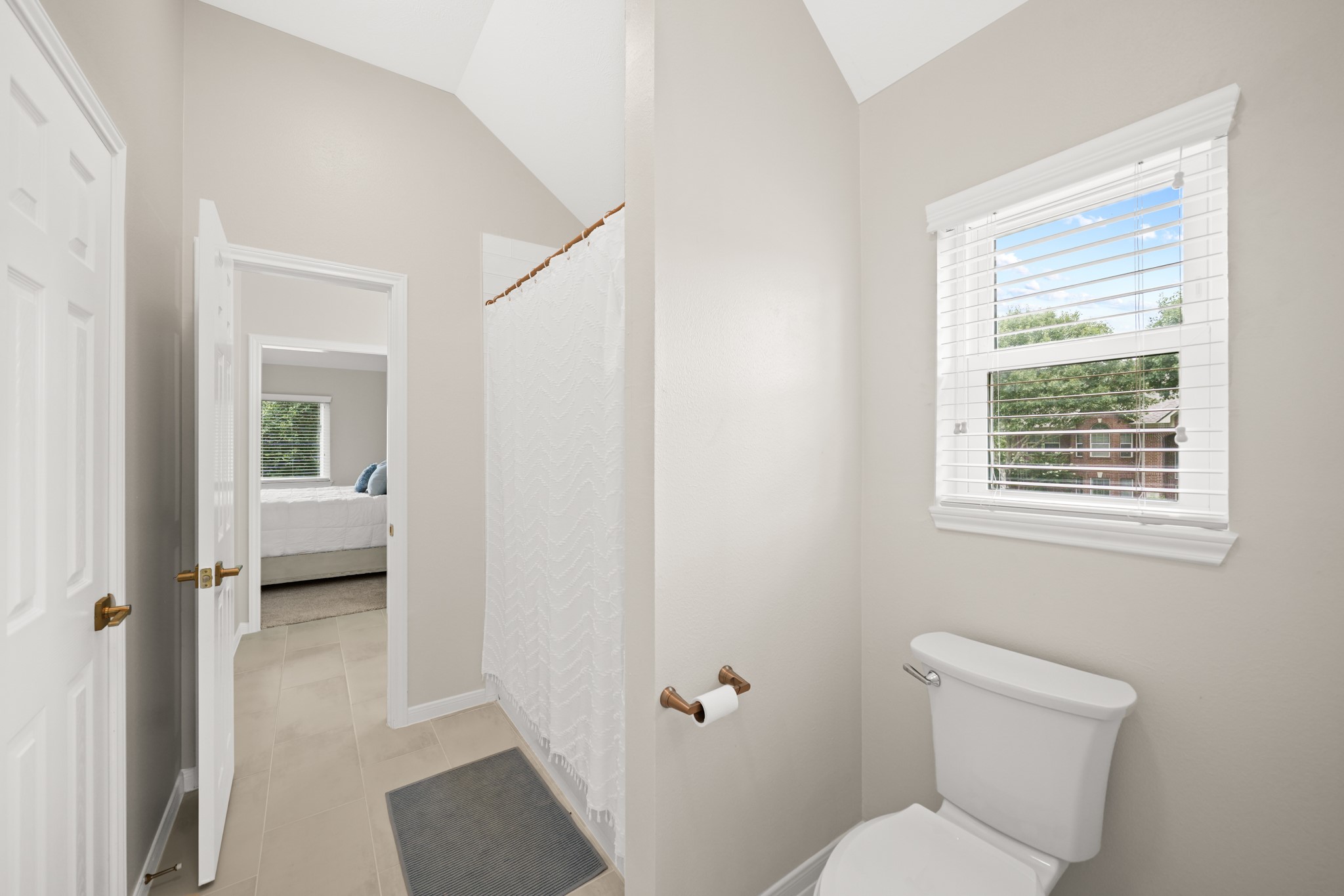403 Trail Head Street Property Photo 33