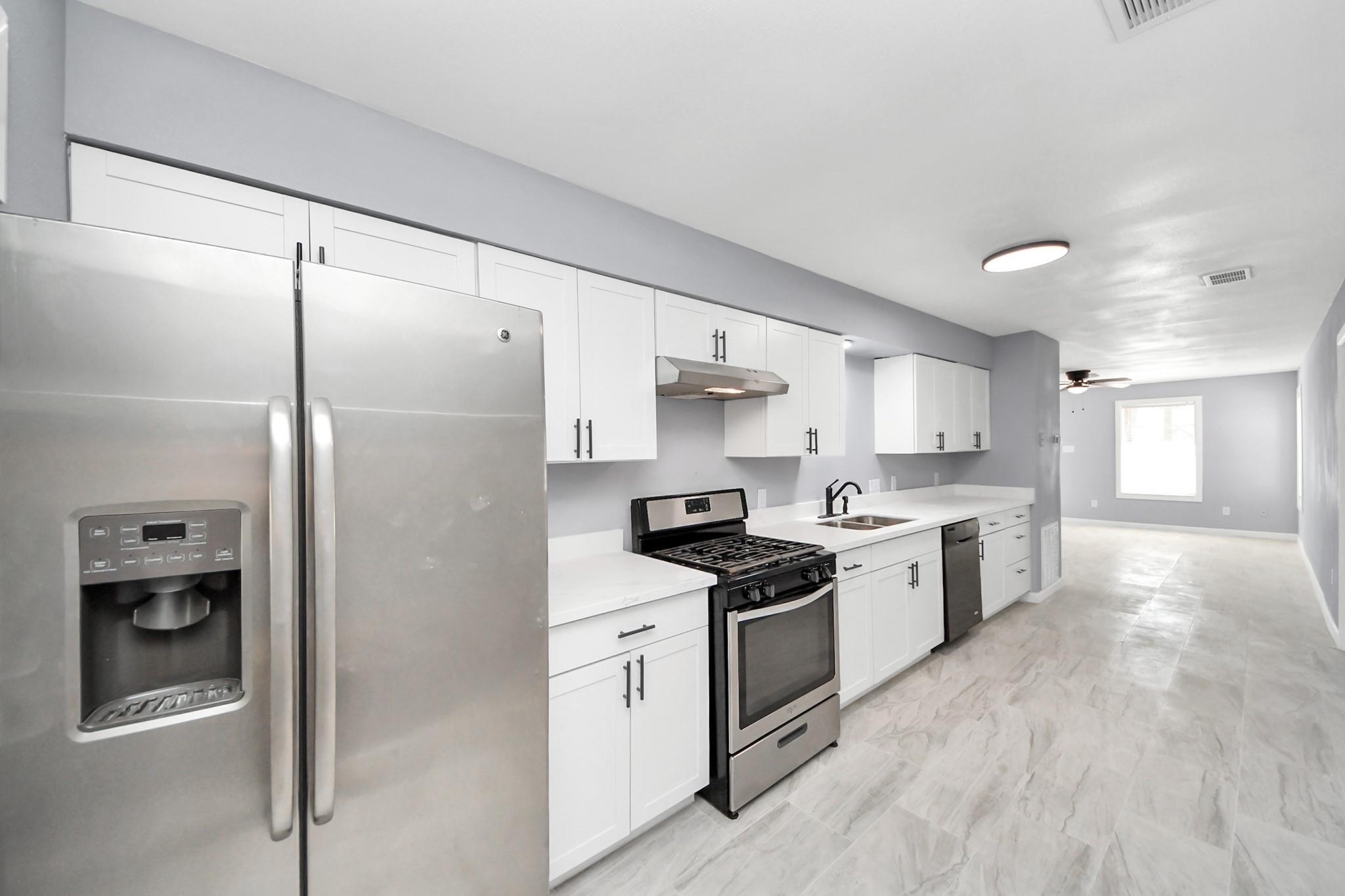5103 Karu Drive C Property Photo 22