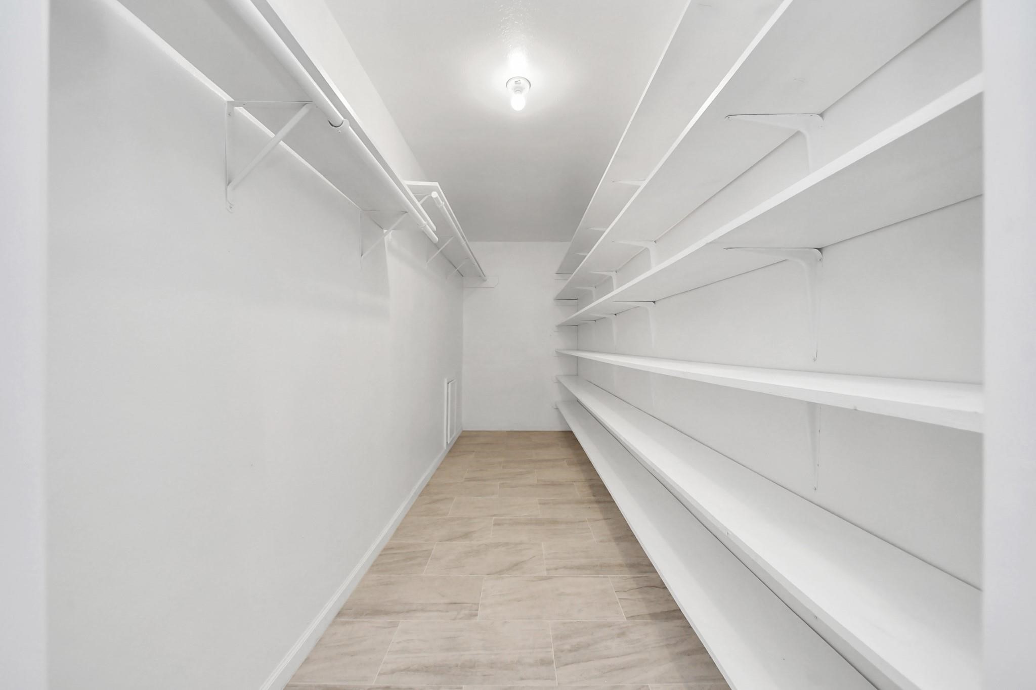 5103 Karu Drive C Property Photo 24