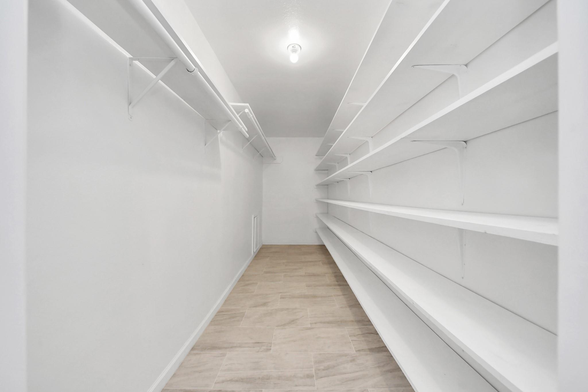 5103 Karu Drive C Property Photo 24