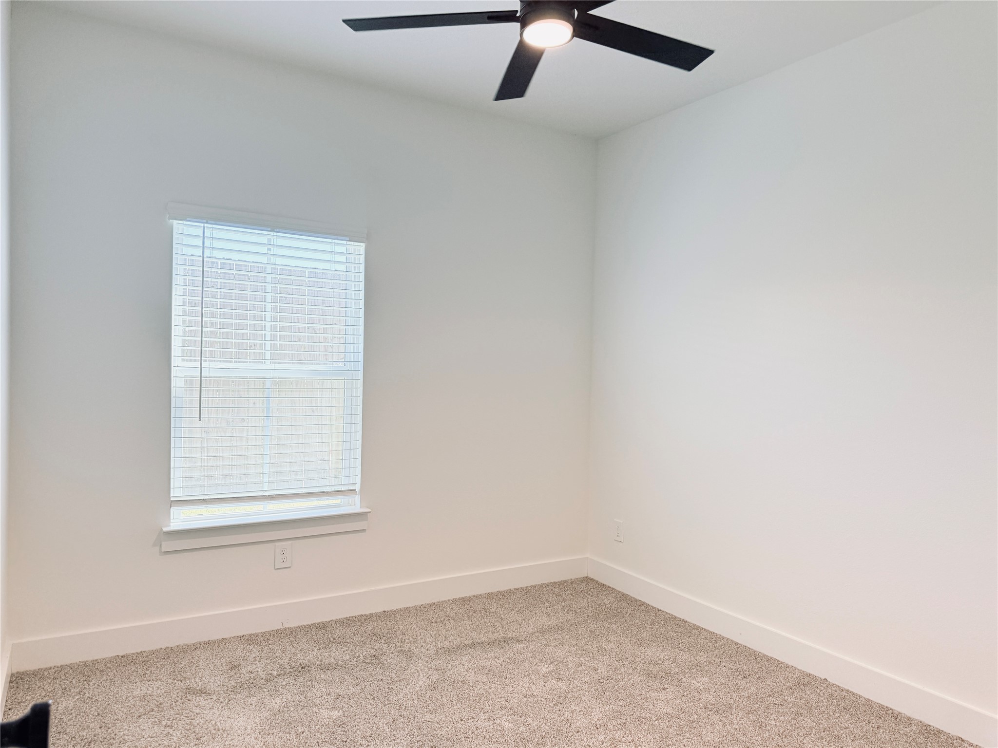 16575 Oasis Glade Drive Property Photo 8