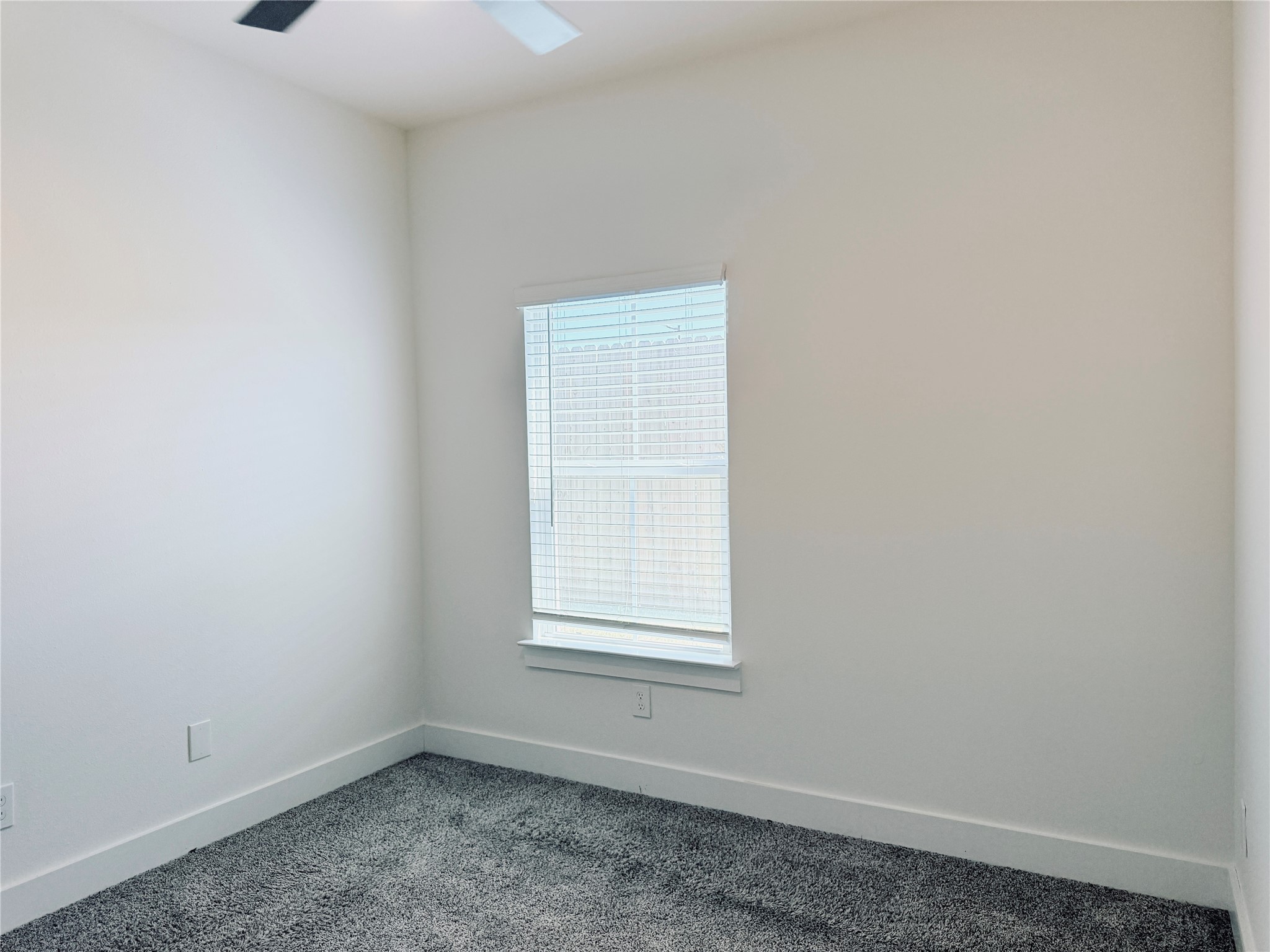 16575 Oasis Glade Drive Property Photo 13