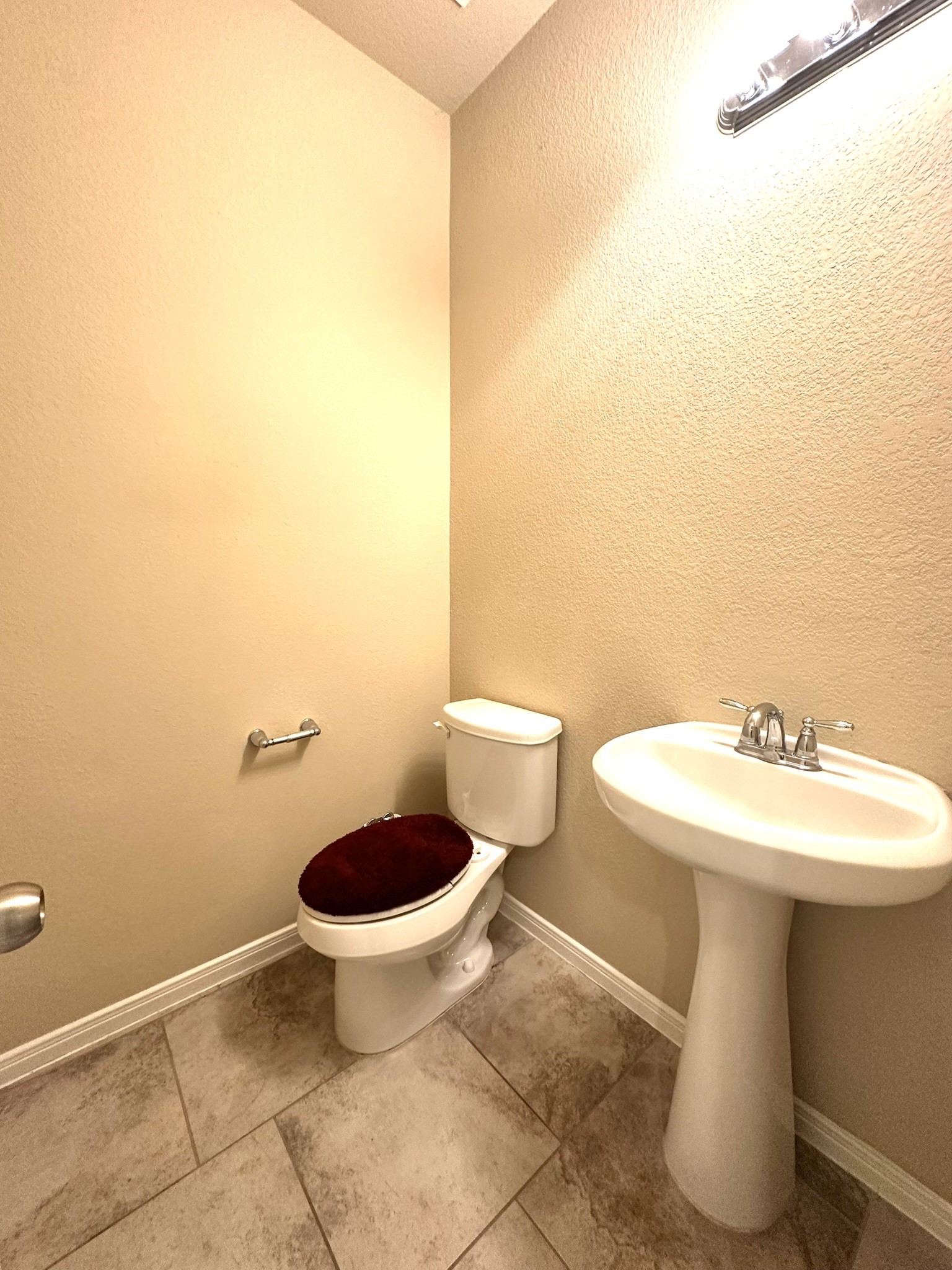 22407 Ebbets Field Drive Property Photo 21