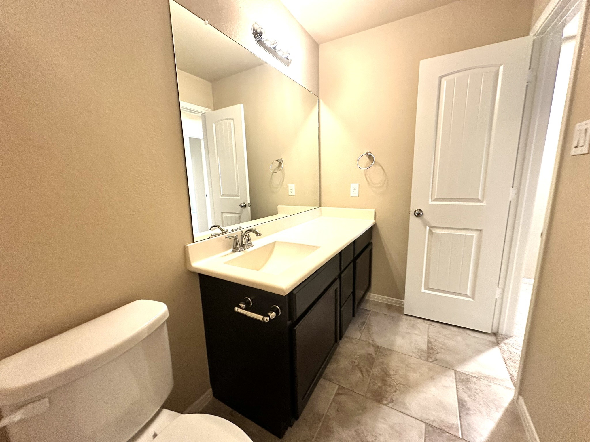 22407 Ebbets Field Drive Property Photo 25