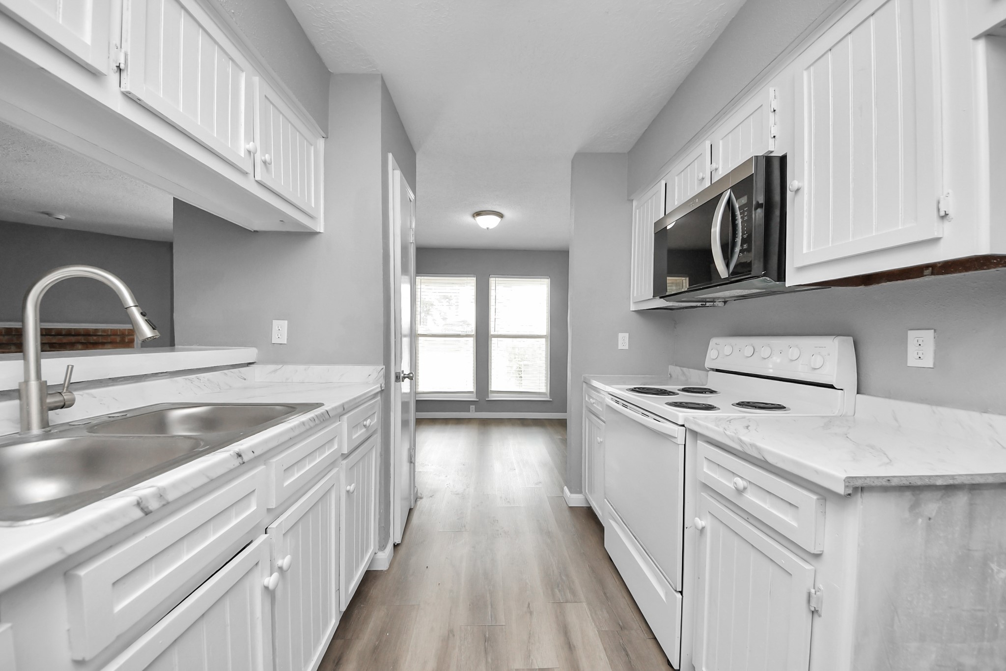 13603 Ravensway Drive A Property Photo 3
