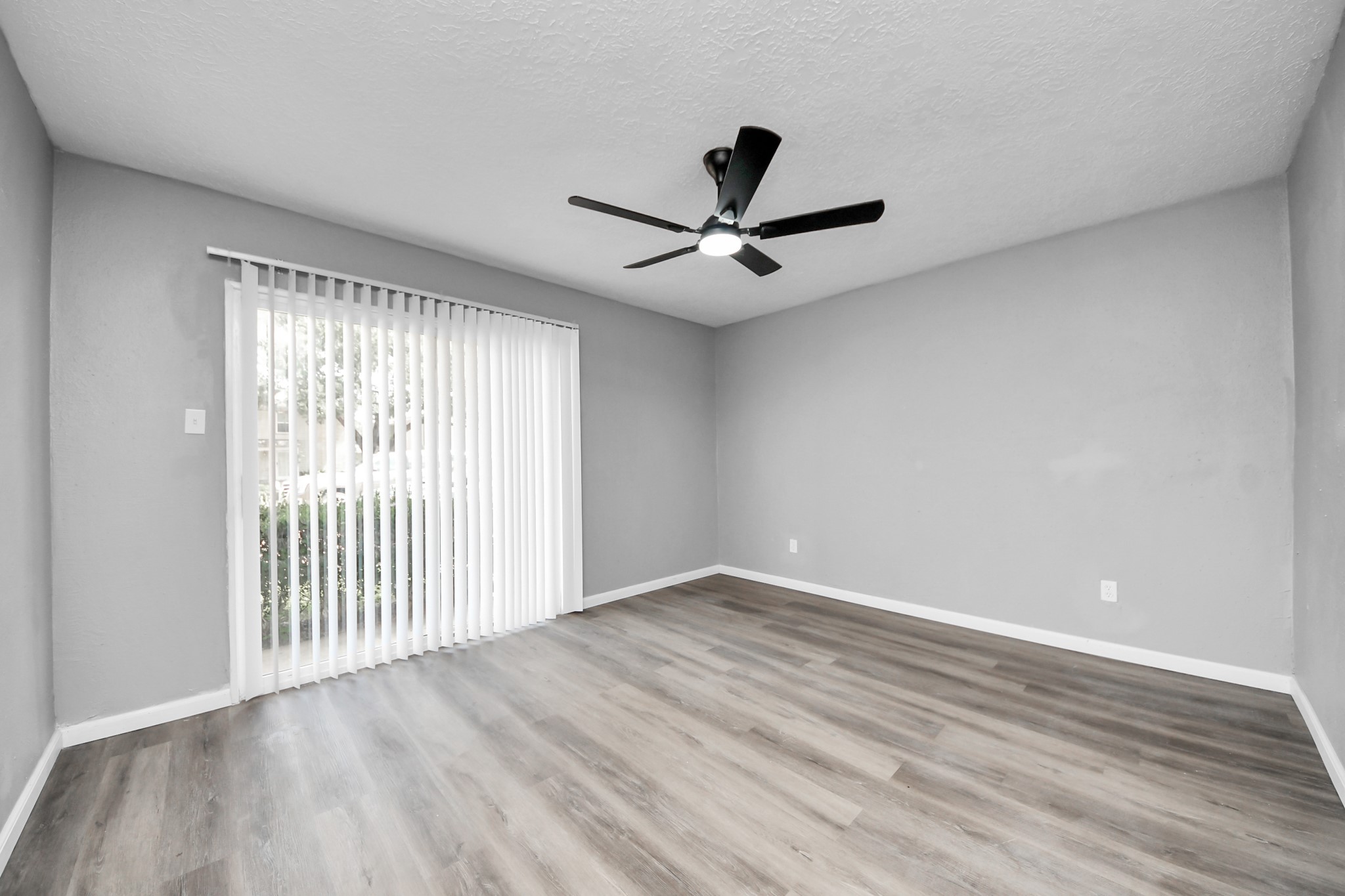 13603 Ravensway Drive A Property Photo 17
