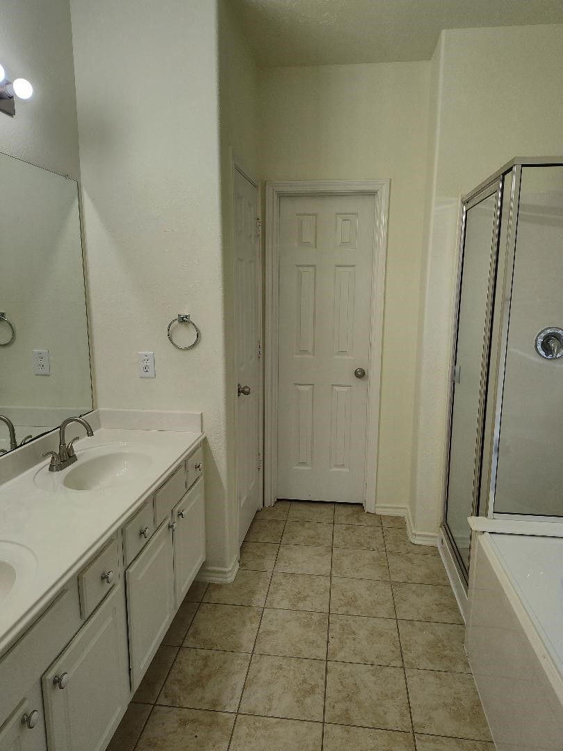 6327 Bonnie Chase Lane Property Photo 21