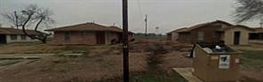 921 N Tyrus Property Photo 3