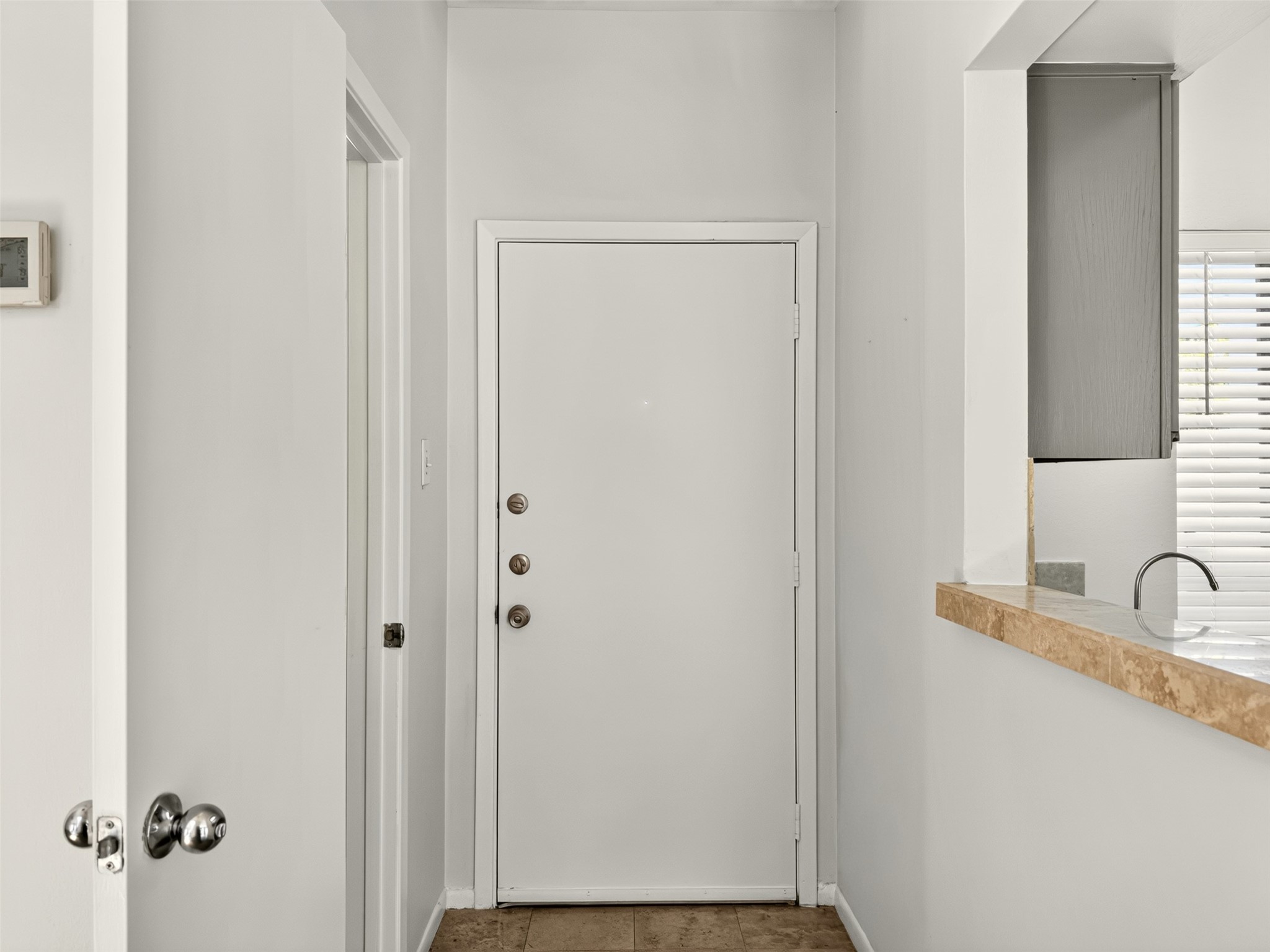 4225 Purdue Street E Property Photo 7