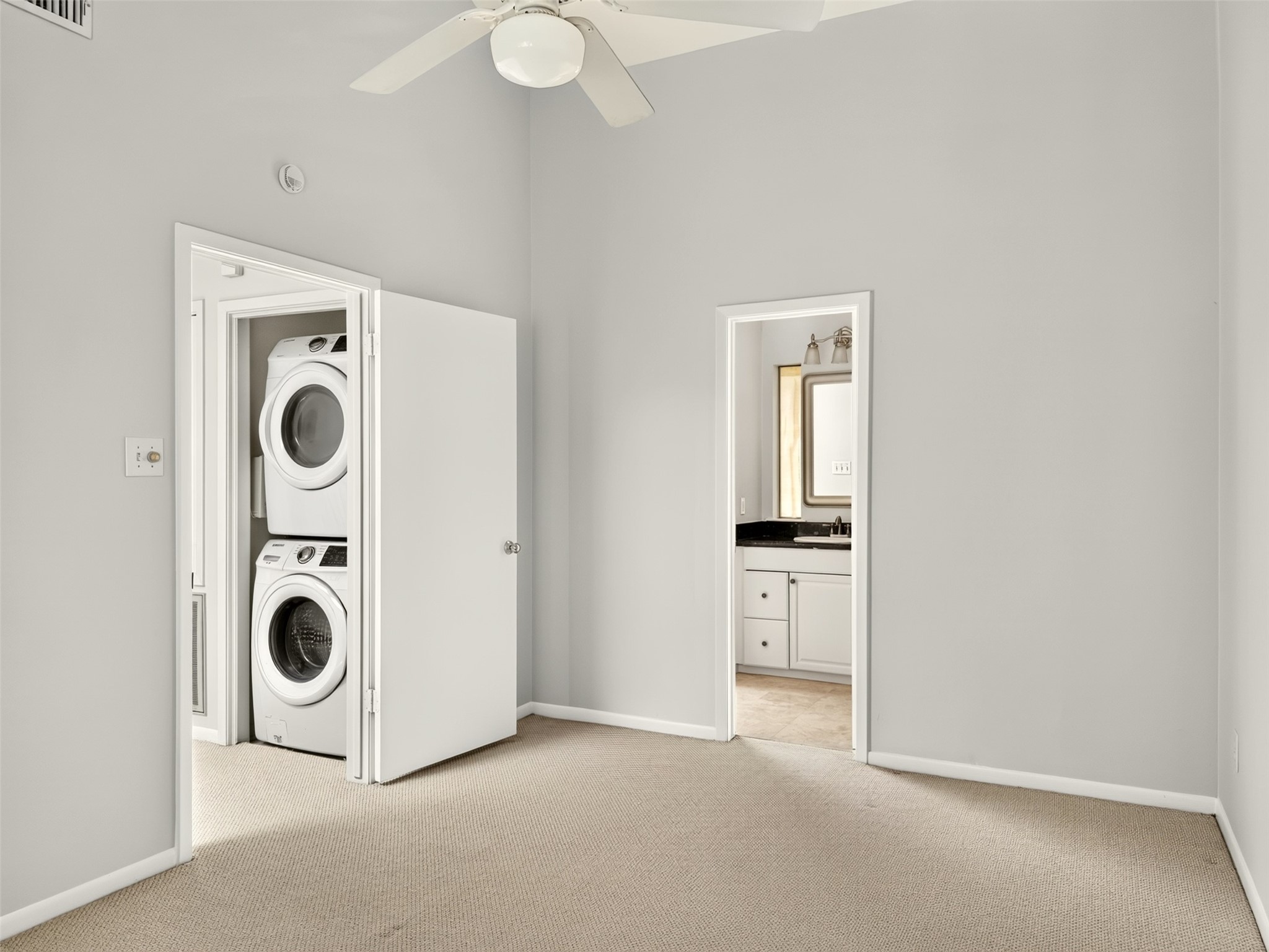 4225 Purdue Street E Property Photo 25