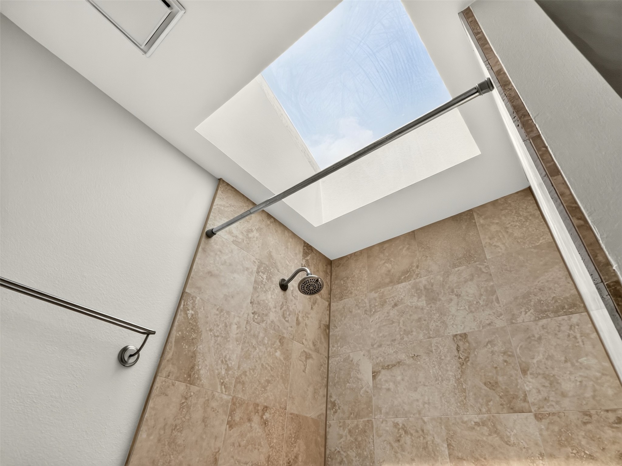 4225 Purdue Street E Property Photo 28