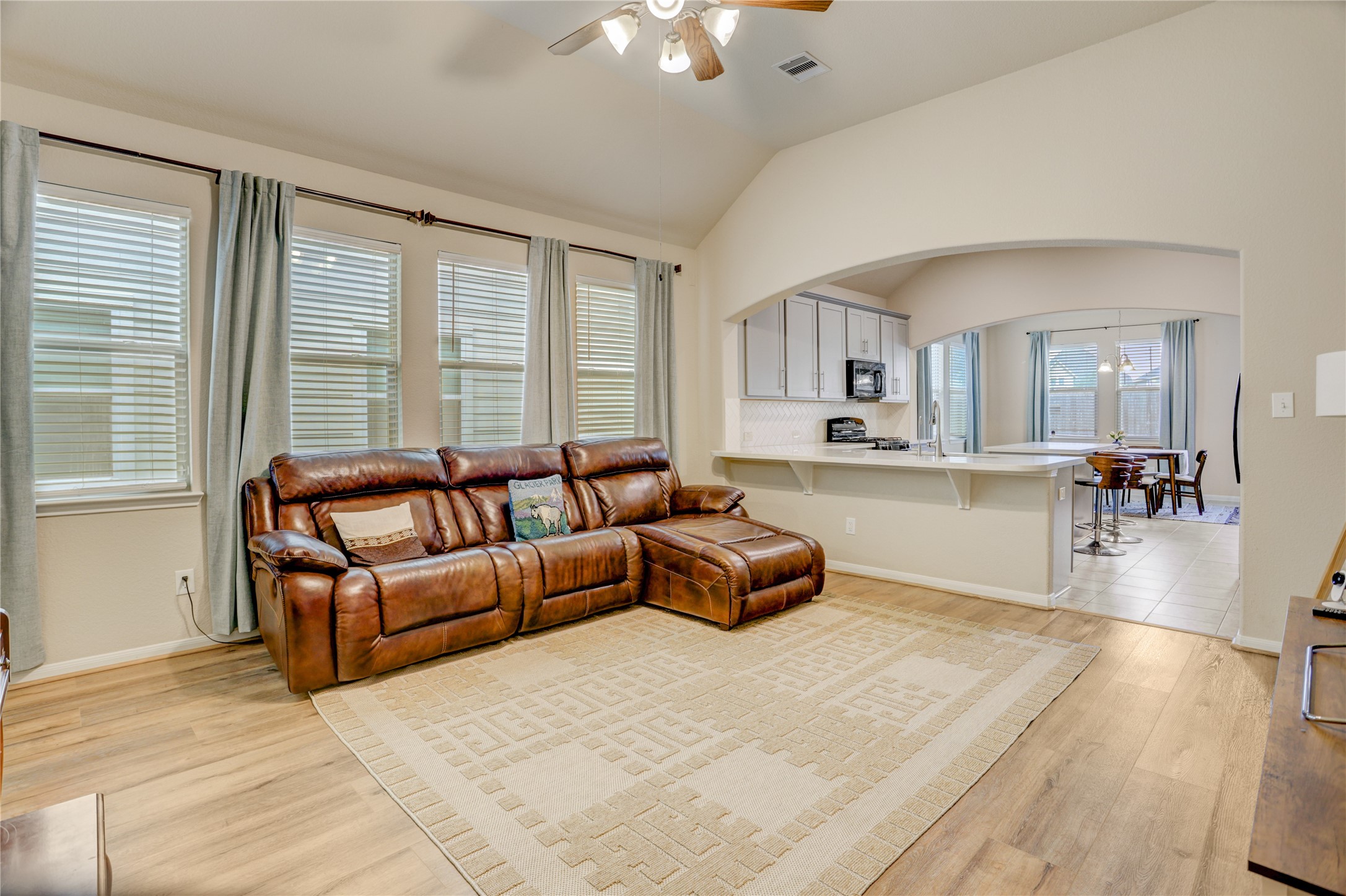 14230 Rim Side Trl Property Photo 5