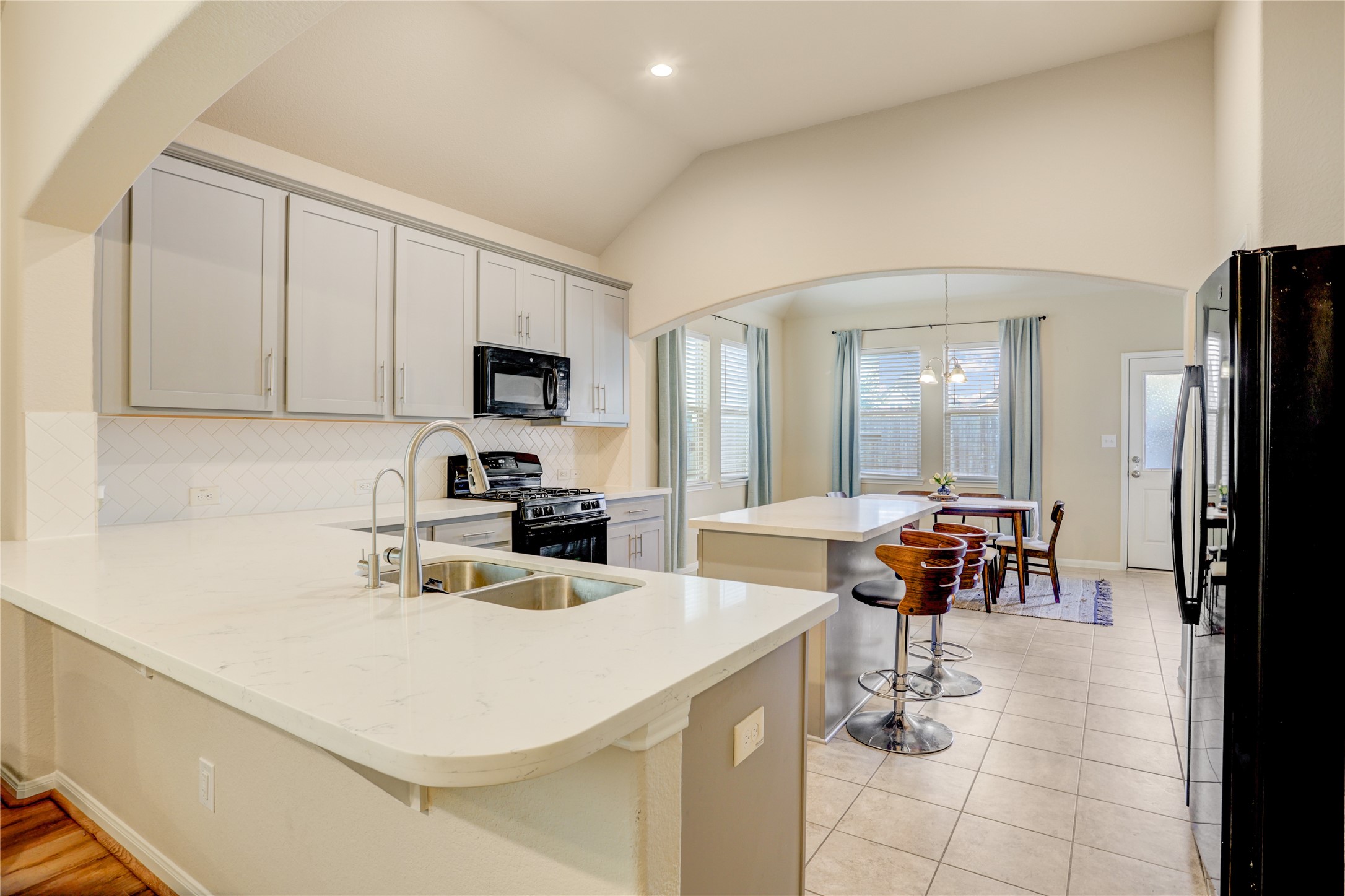 14230 Rim Side Trl Property Photo 7