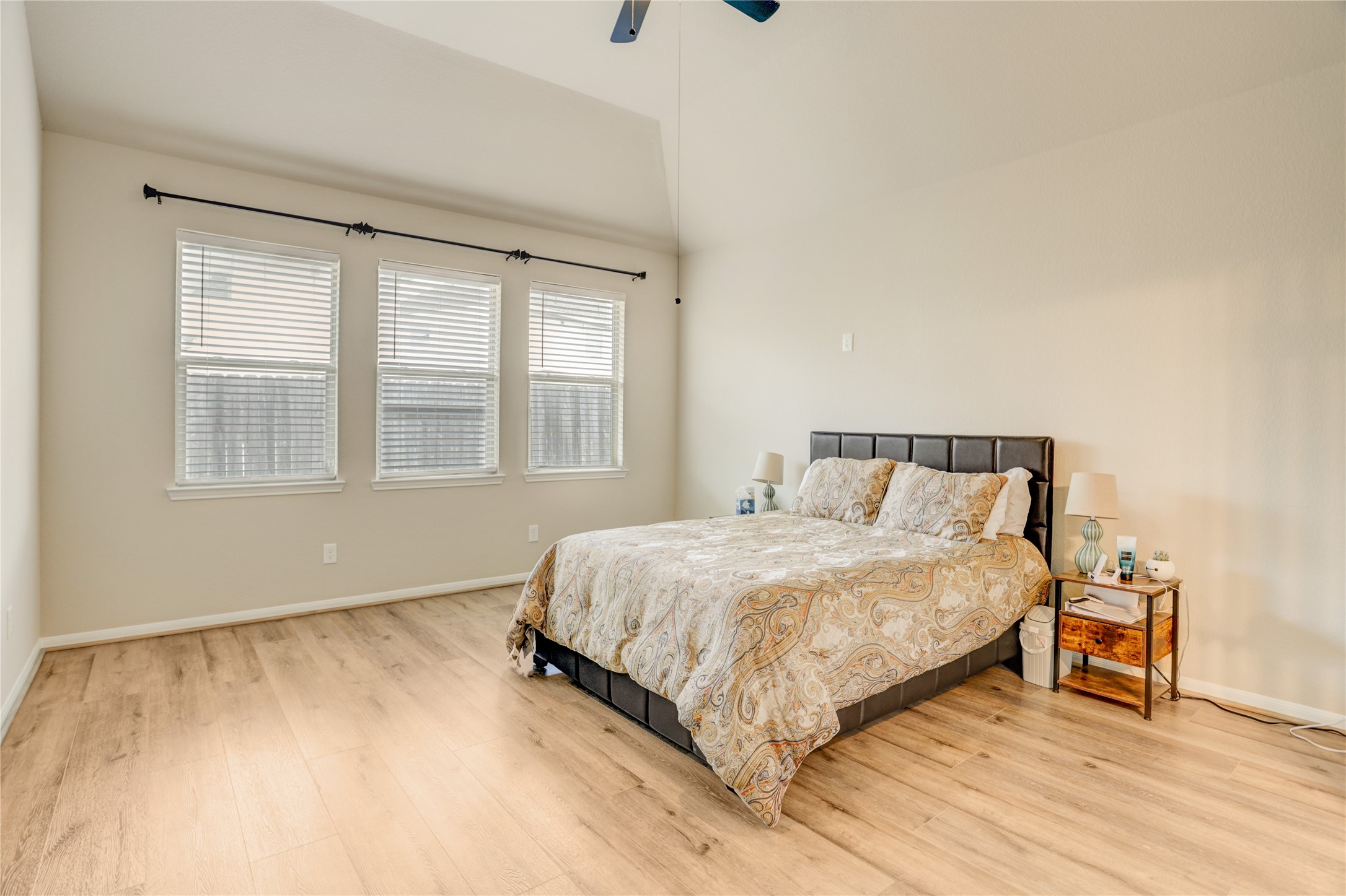 14230 Rim Side Trl Property Photo 12