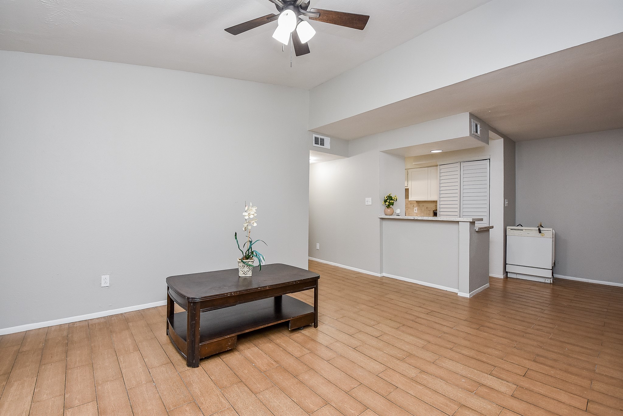 5000 Milwee Street 74 Property Photo 7