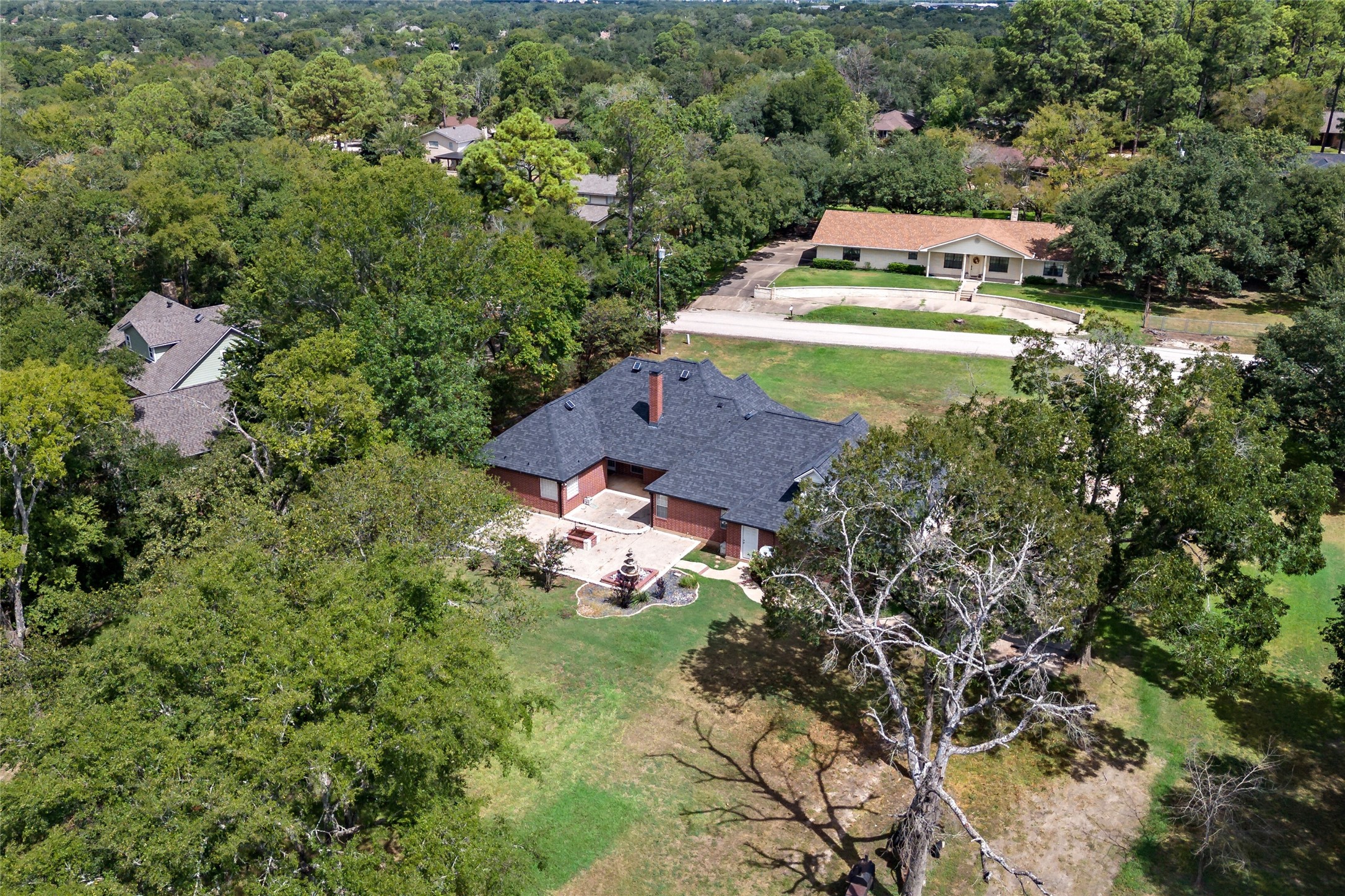 2009 Pinewood Drive Property Photo 46