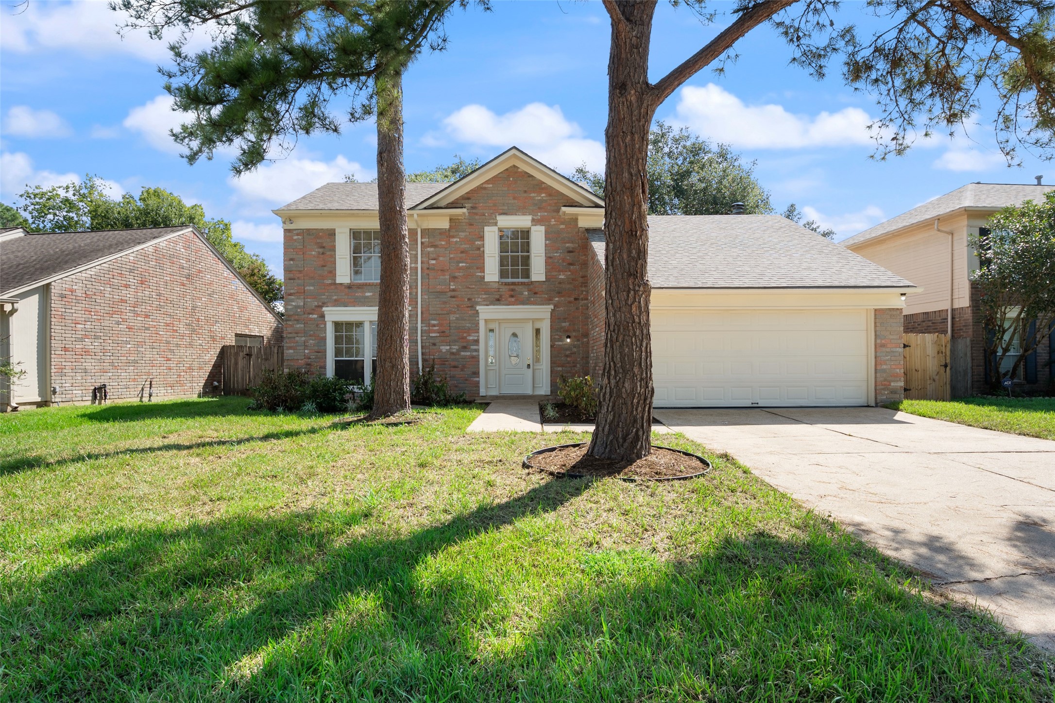 5410 Forest Trails Drive Property Photo 2